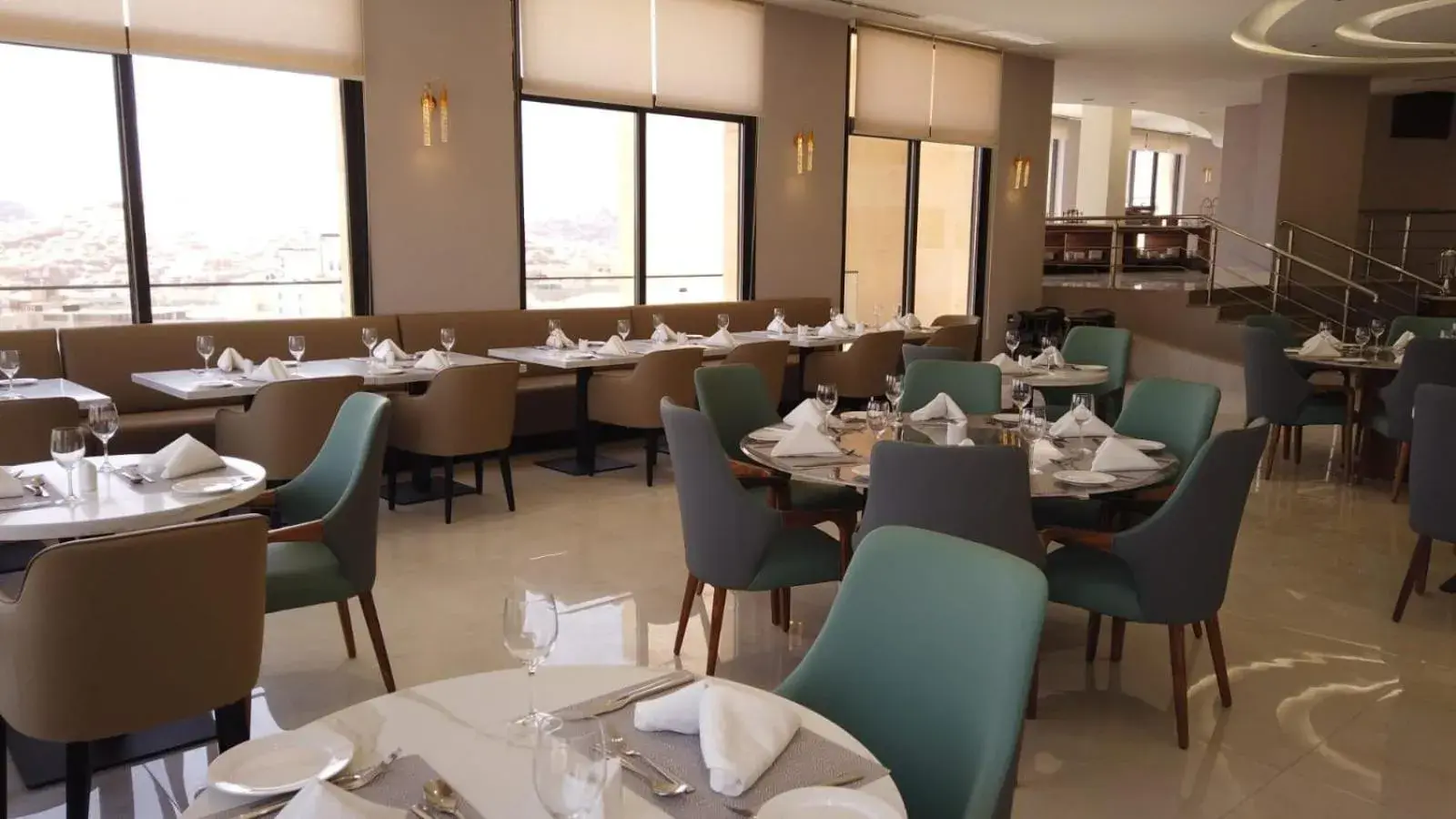 Restaurant/places to eat in H Luxury Hotel Restaurant/places to eat in H Luxury Hotel