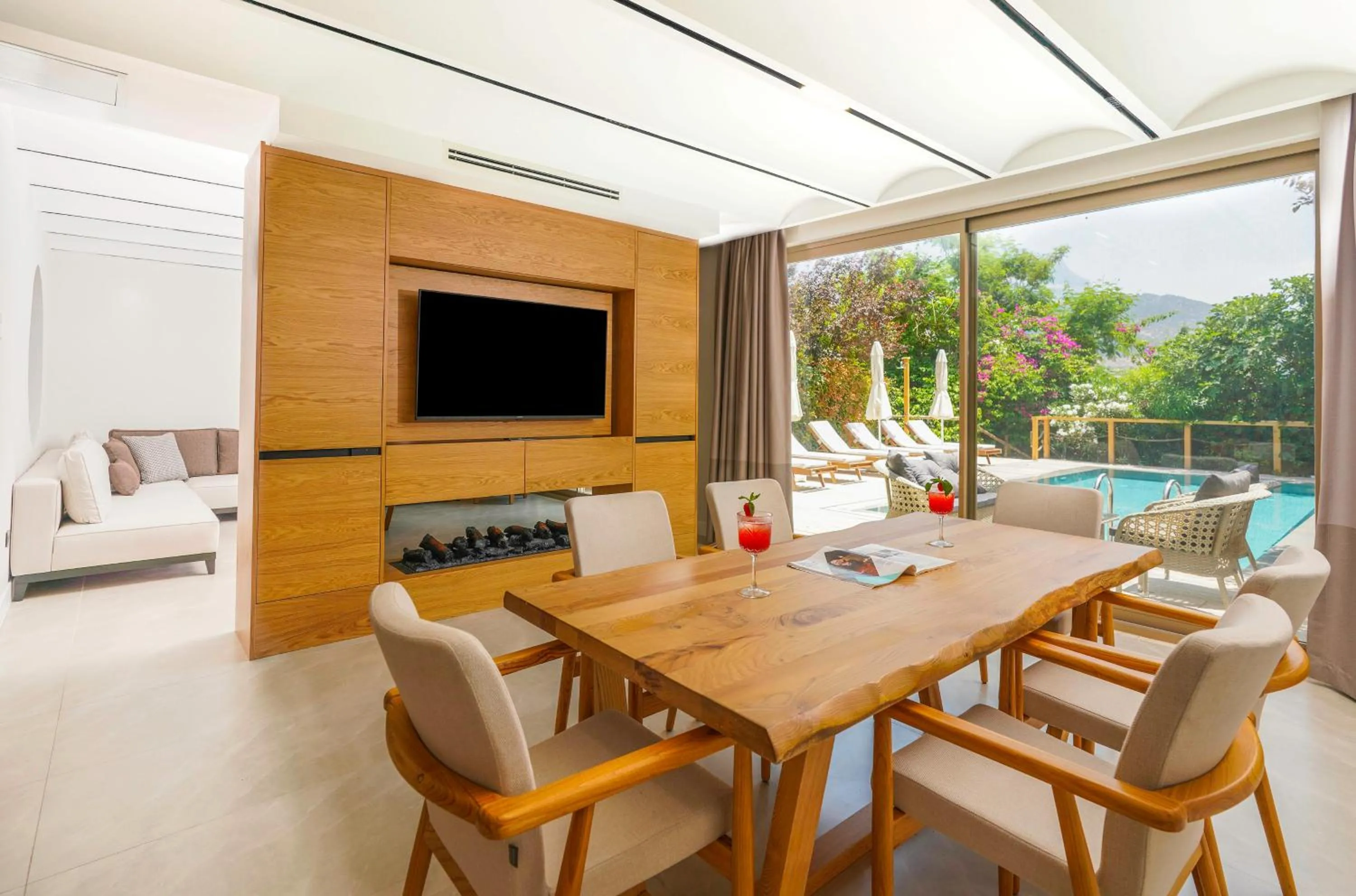 Living room in Likya Gardens Hotel