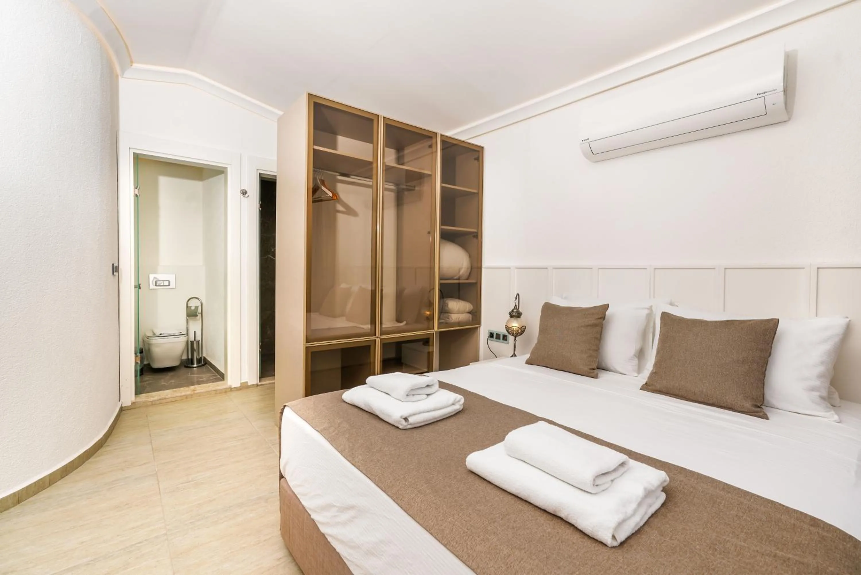 Bedroom, Bed in Likya Gardens Hotel