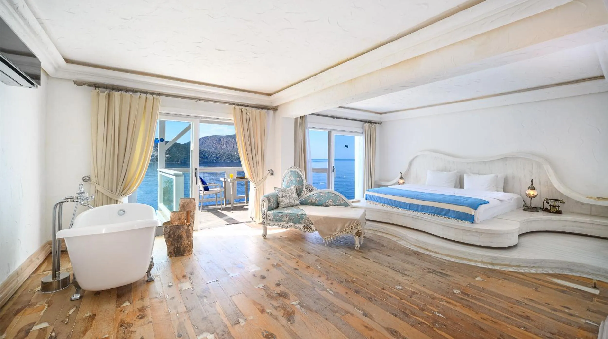 Bedroom, Bed in Likya Gardens Hotel