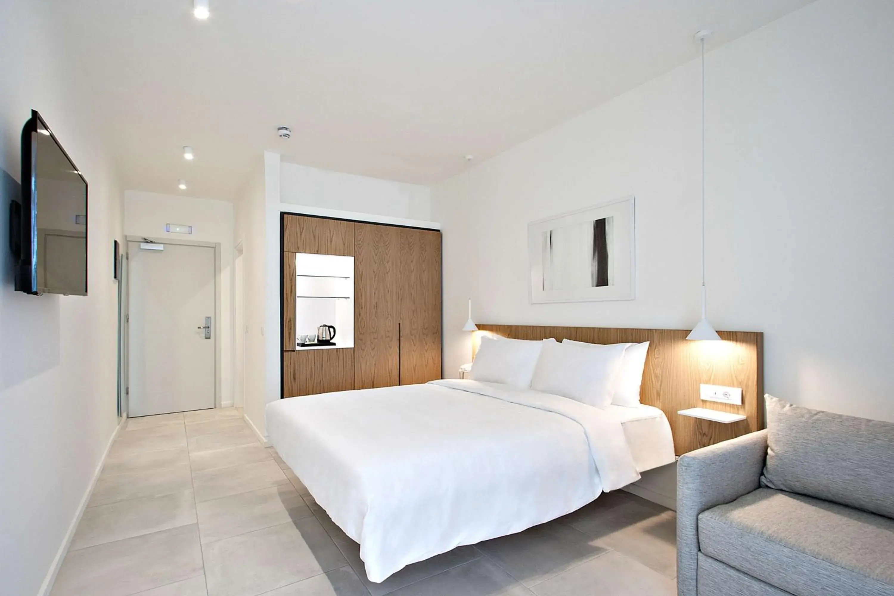 Bedroom, Bed in Radisson Resort Plaza Skiathos Bedroom, Bed in Radisson Resort Plaza Skiathos