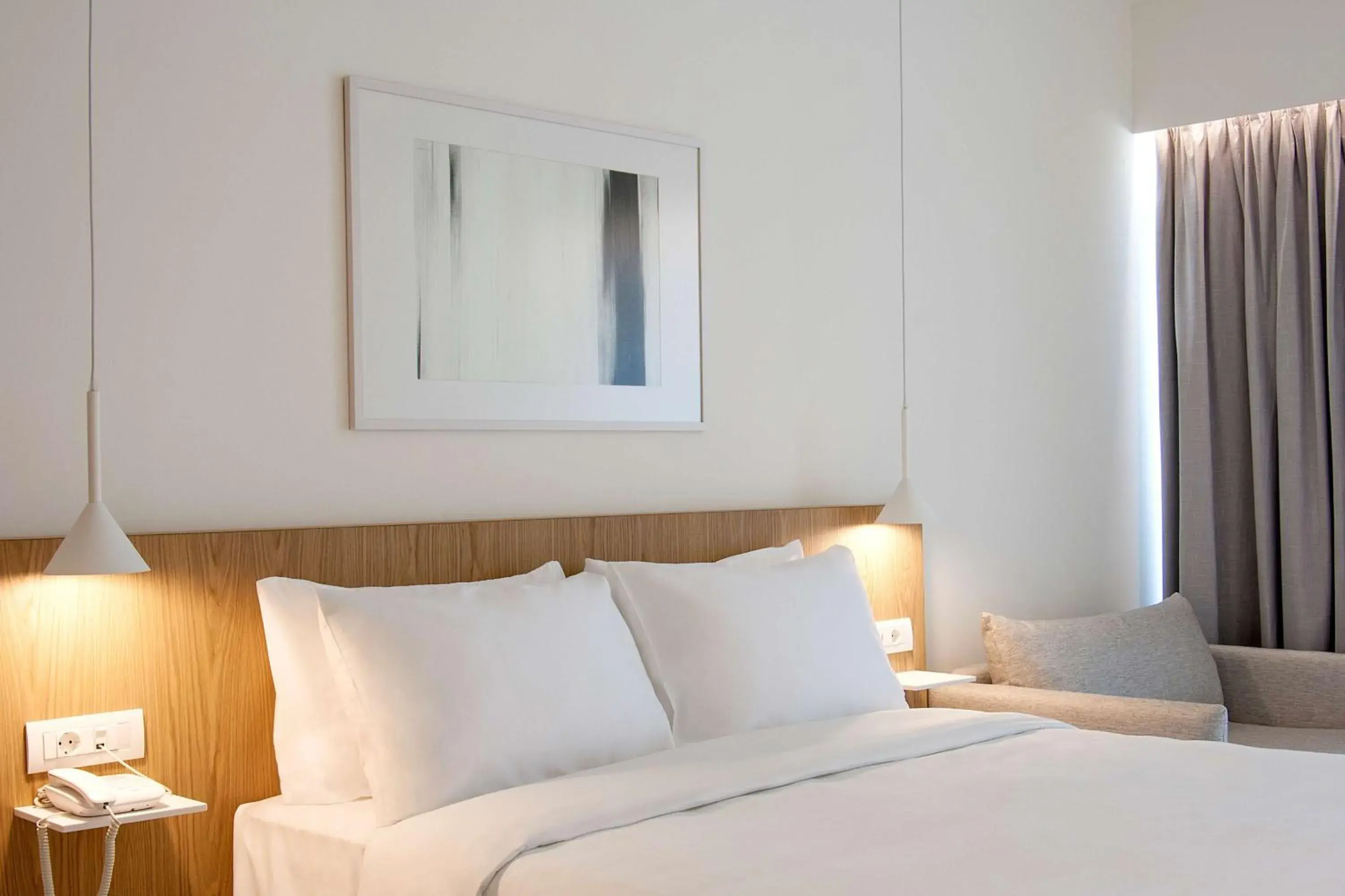 Bedroom, Bed in Radisson Resort Plaza Skiathos Bedroom, Bed in Radisson Resort Plaza Skiathos