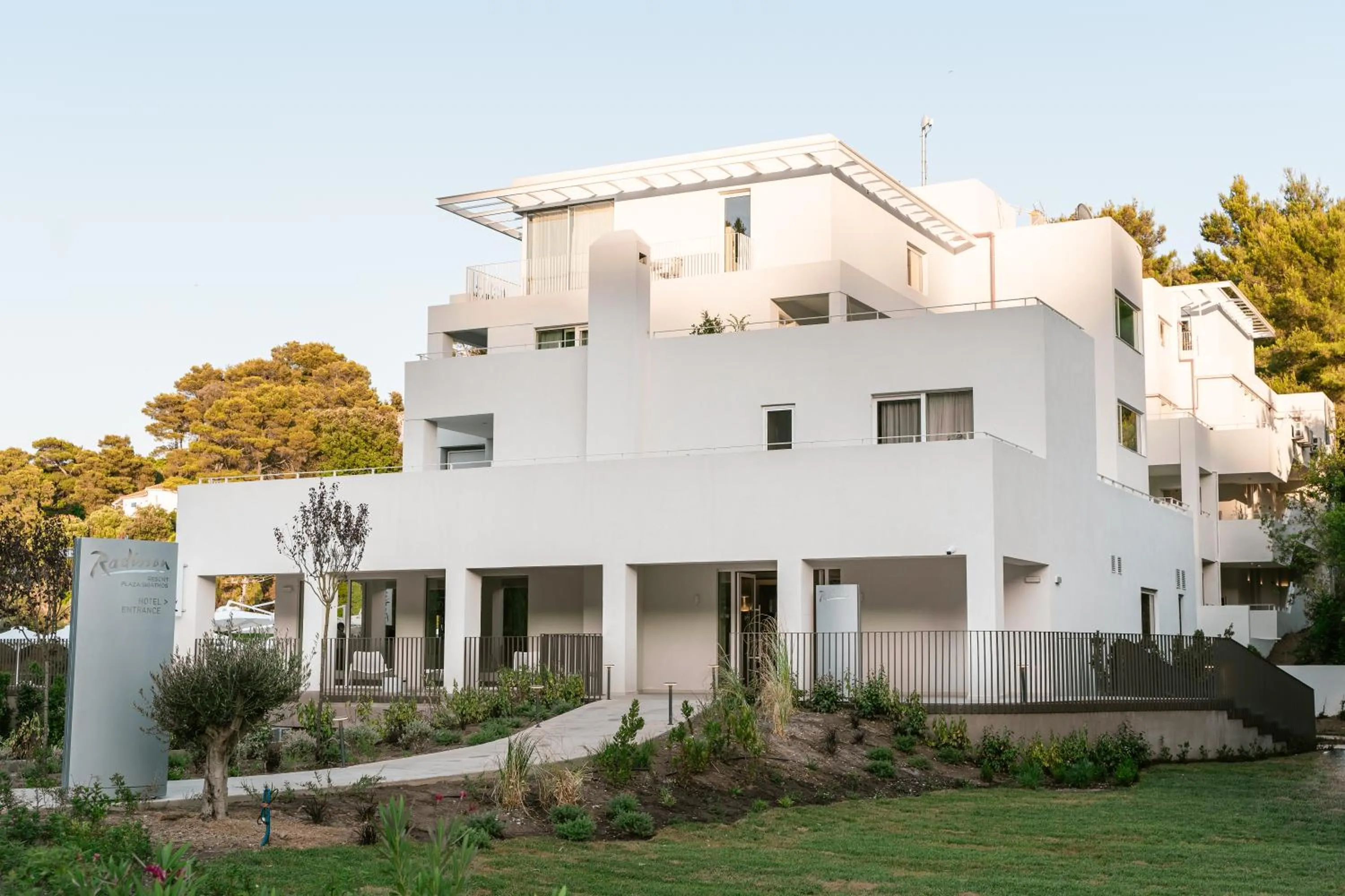 Property building in Radisson Resort Plaza Skiathos