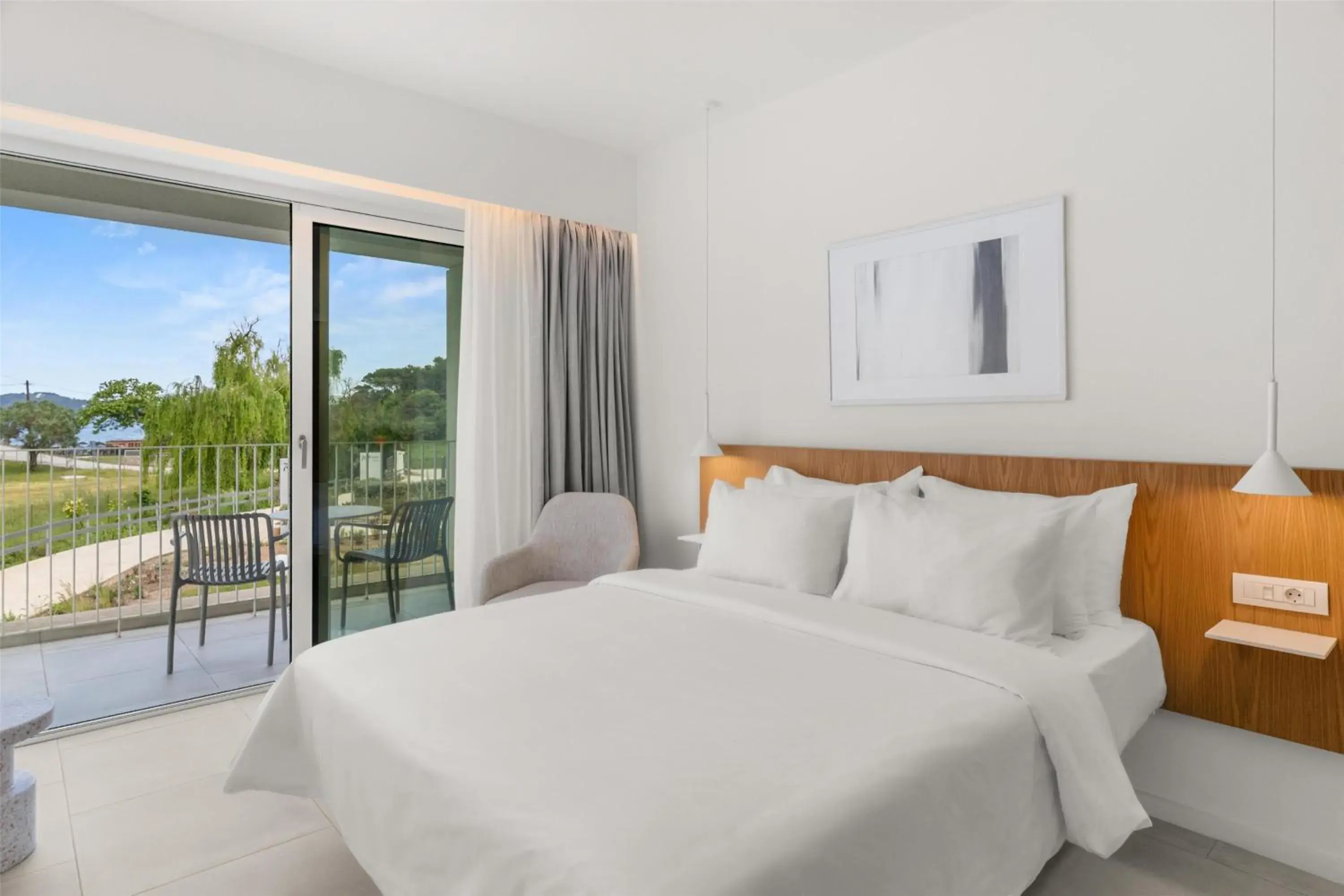 Bedroom, Bed in Radisson Resort Plaza Skiathos Bedroom, Bed in Radisson Resort Plaza Skiathos