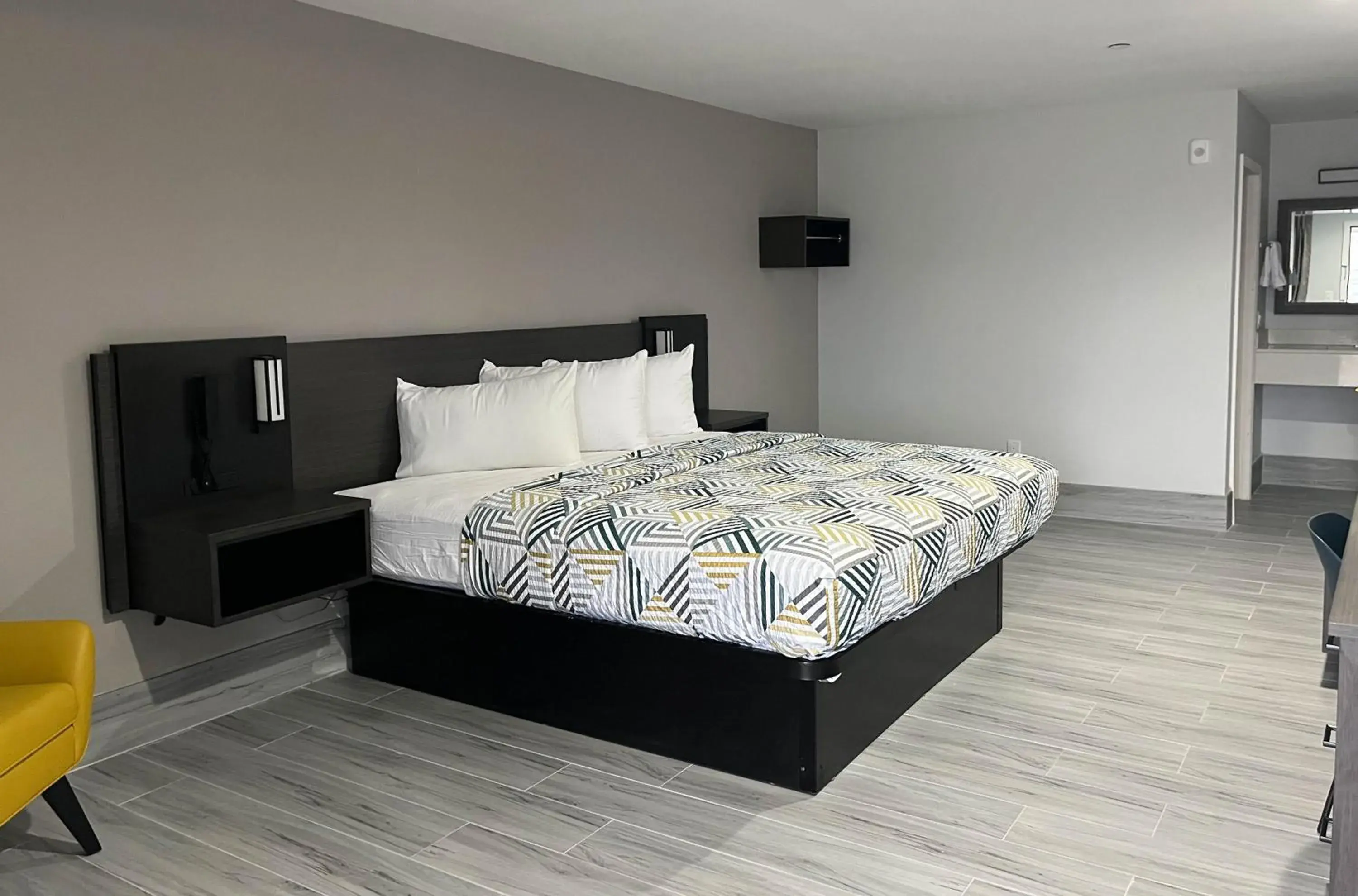 Bedroom, Bed in Motel 6 Aransas Pass TX Bedroom, Bed in Motel 6 Aransas Pass TX