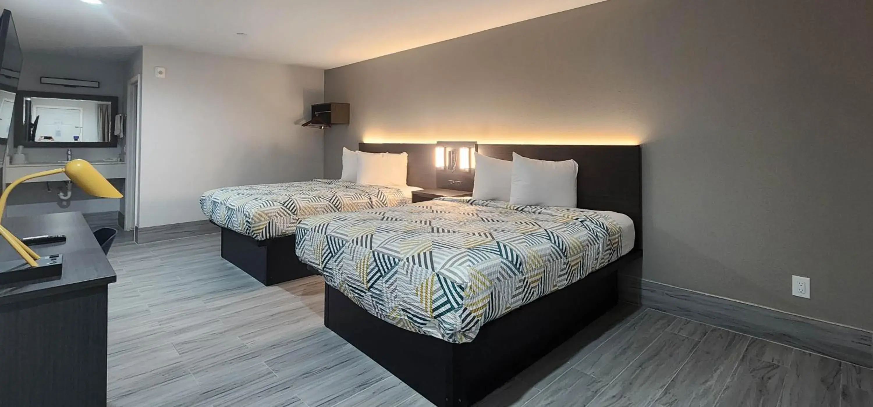 Bedroom, Bed in Motel 6 Aransas Pass TX Bedroom, Bed in Motel 6 Aransas Pass TX