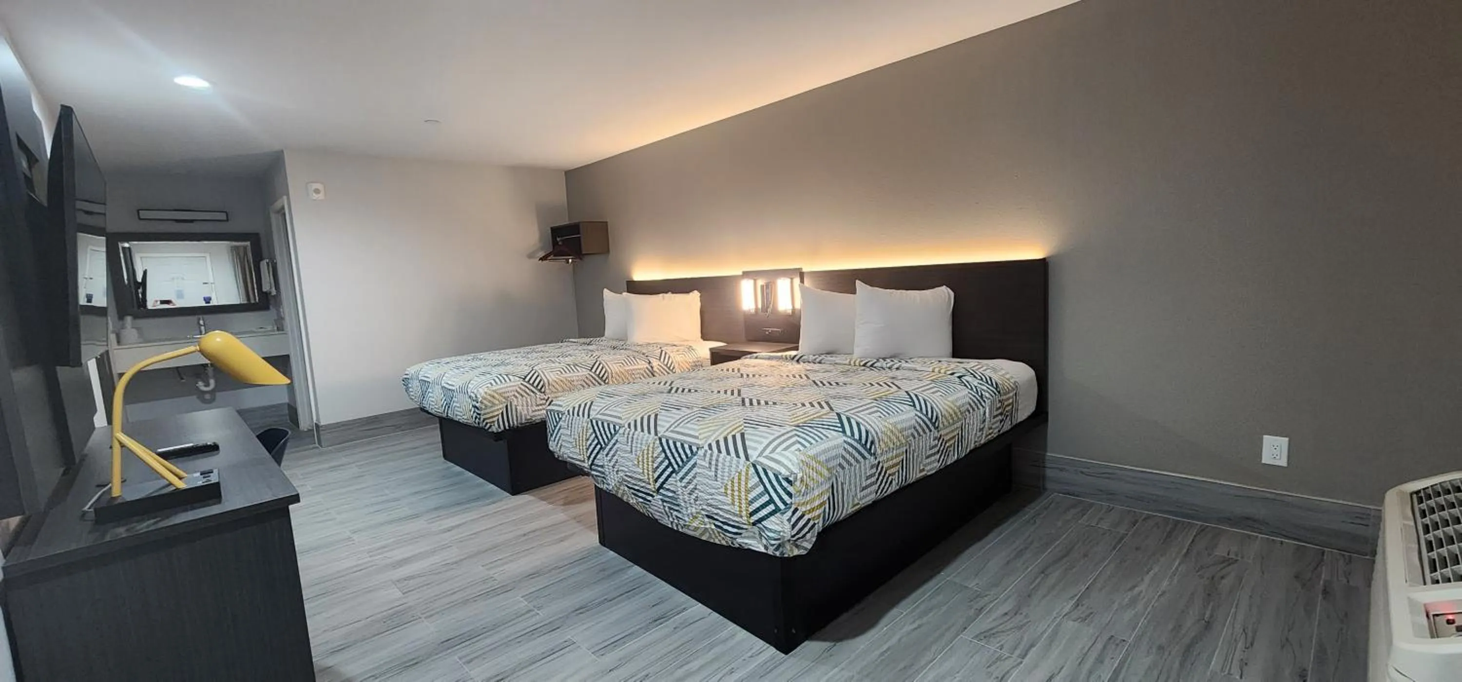 Bed in Motel 6 Aransas Pass TX