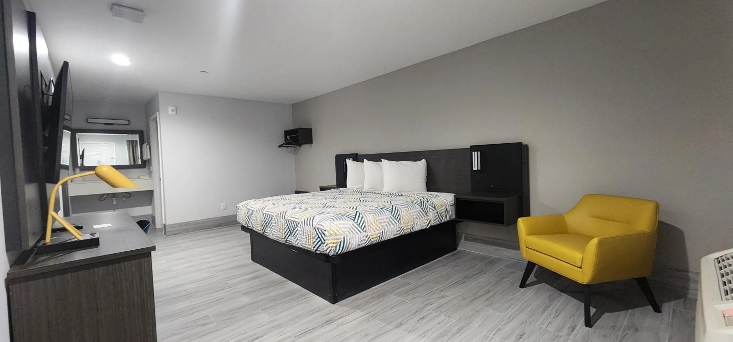 Bed in Motel 6 Aransas Pass TX