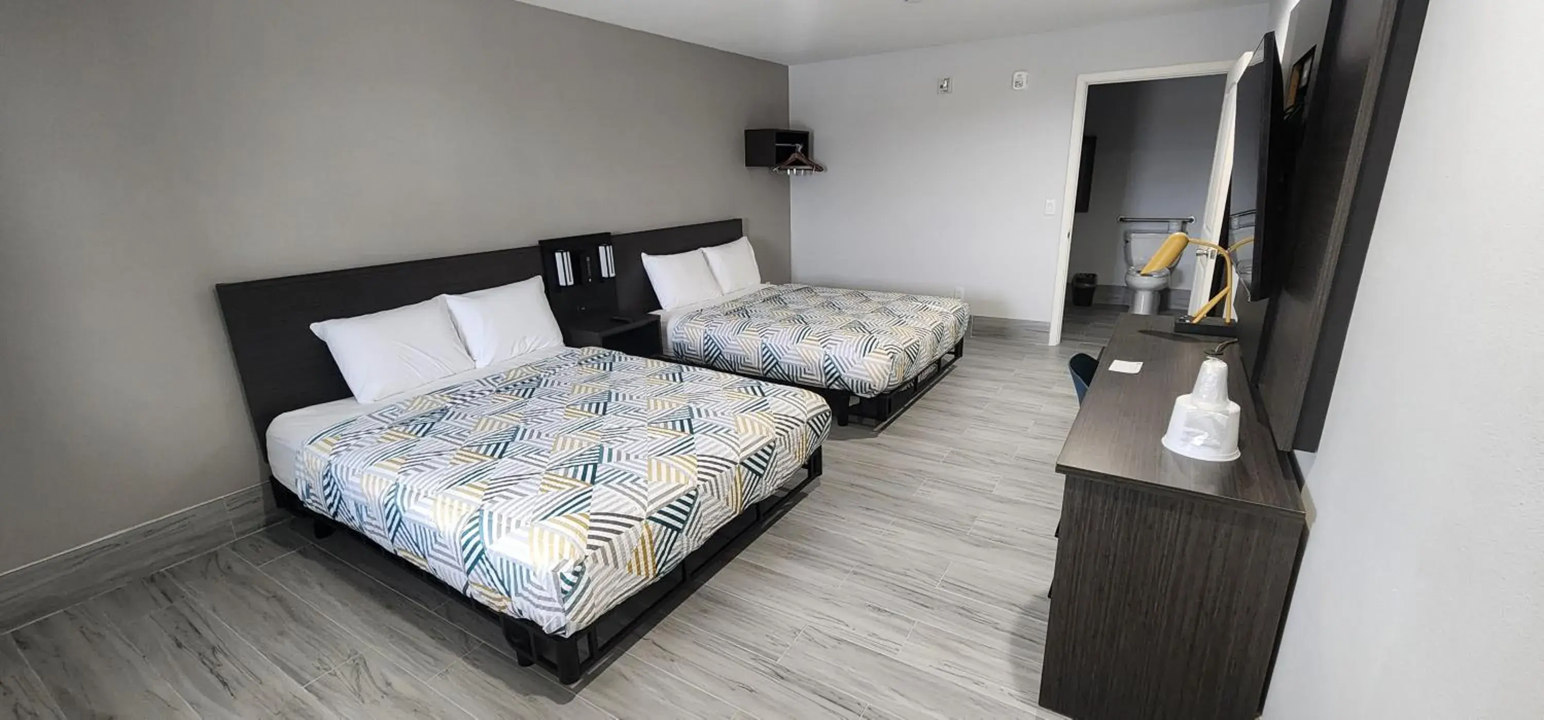 Bed in Motel 6 Aransas Pass TX Bed in Motel 6 Aransas Pass TX