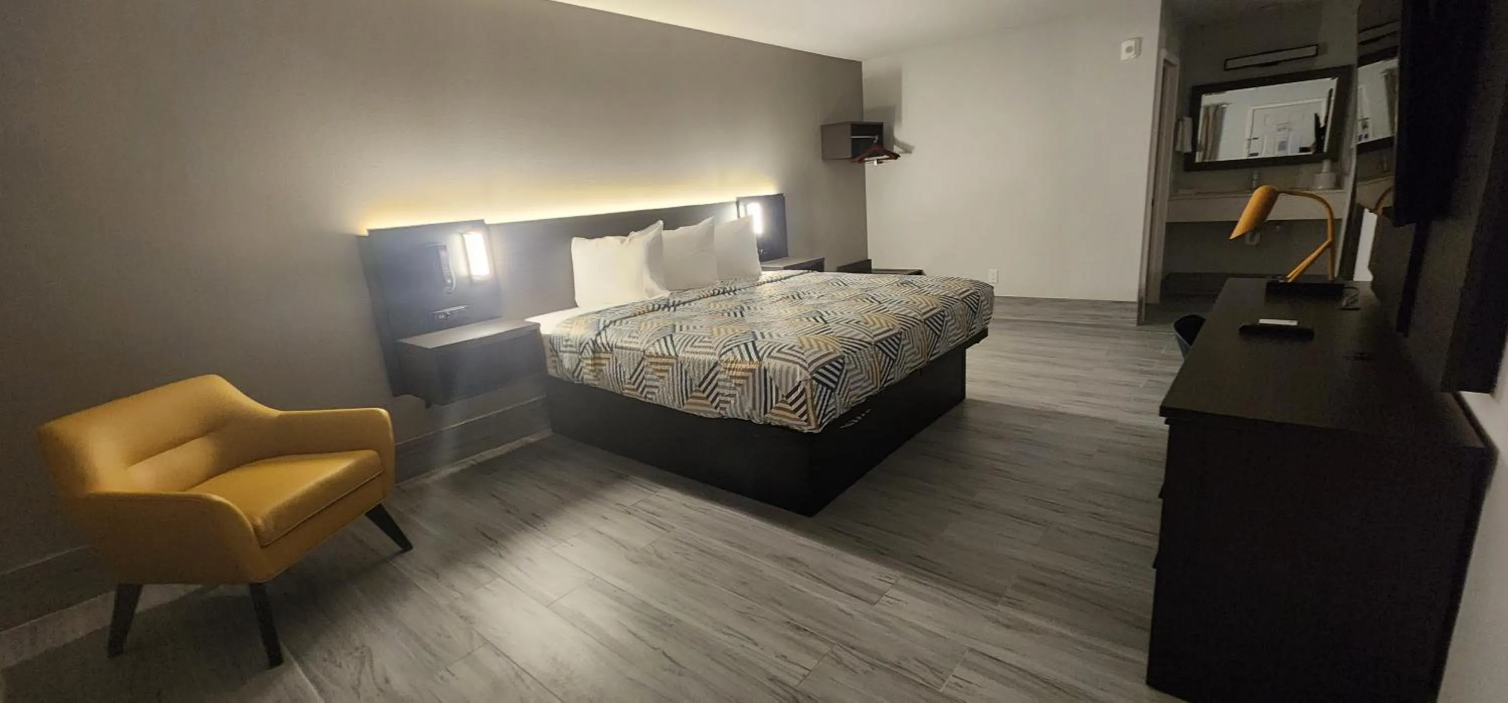 Bed in Motel 6 Aransas Pass TX