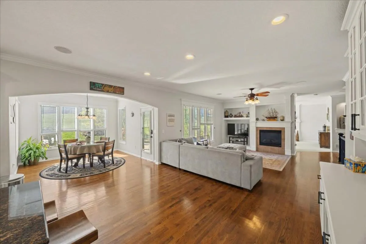 Beautiful relaxing private villa next to a pond smart home and Traeger Grill