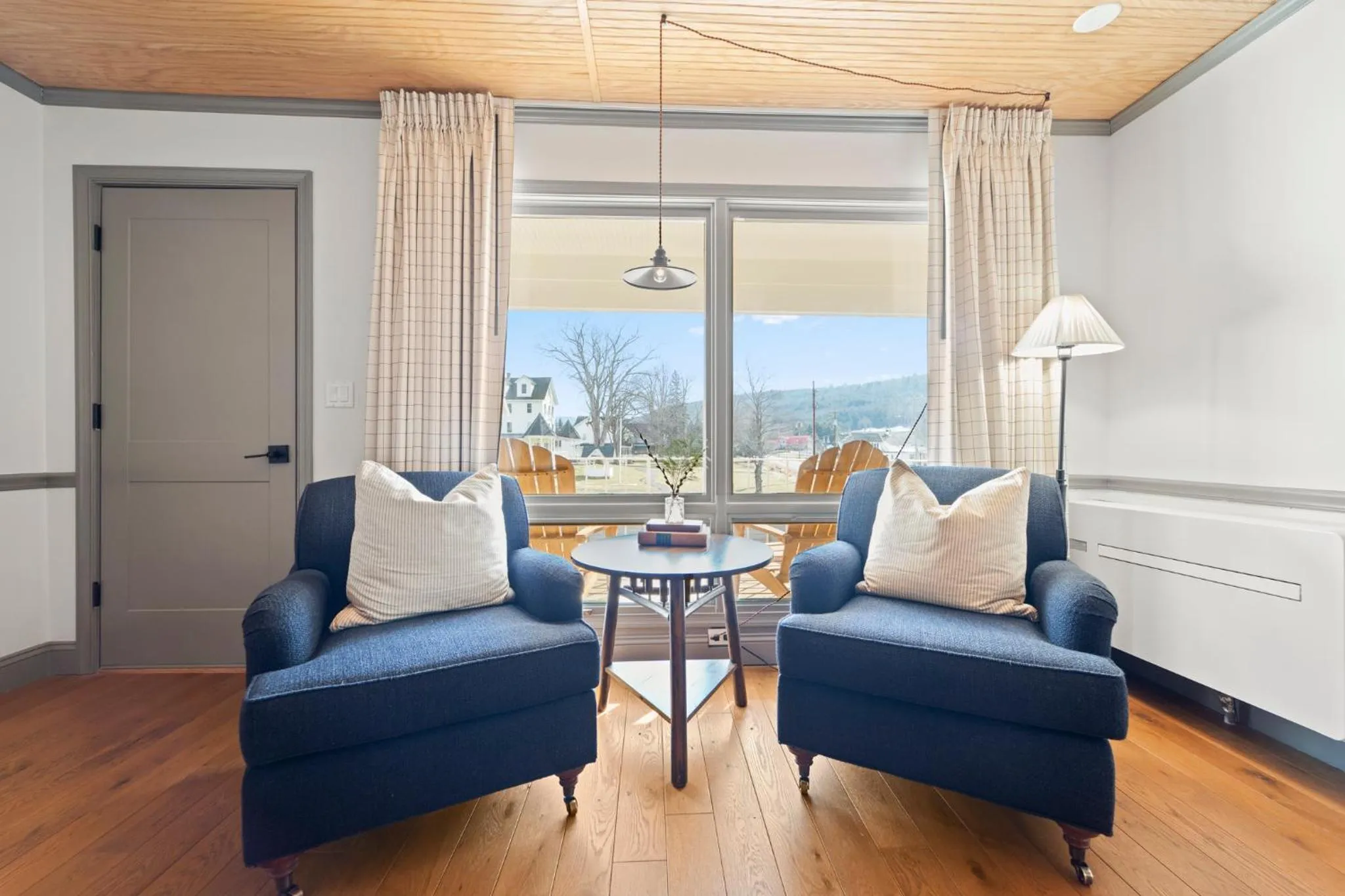 Seating area in Wylder Windham