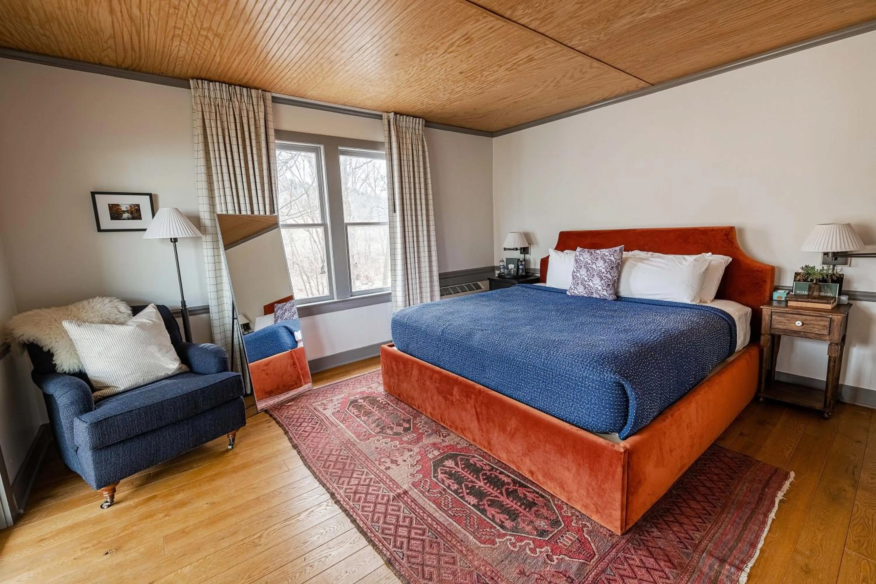 Bed in Wylder Windham