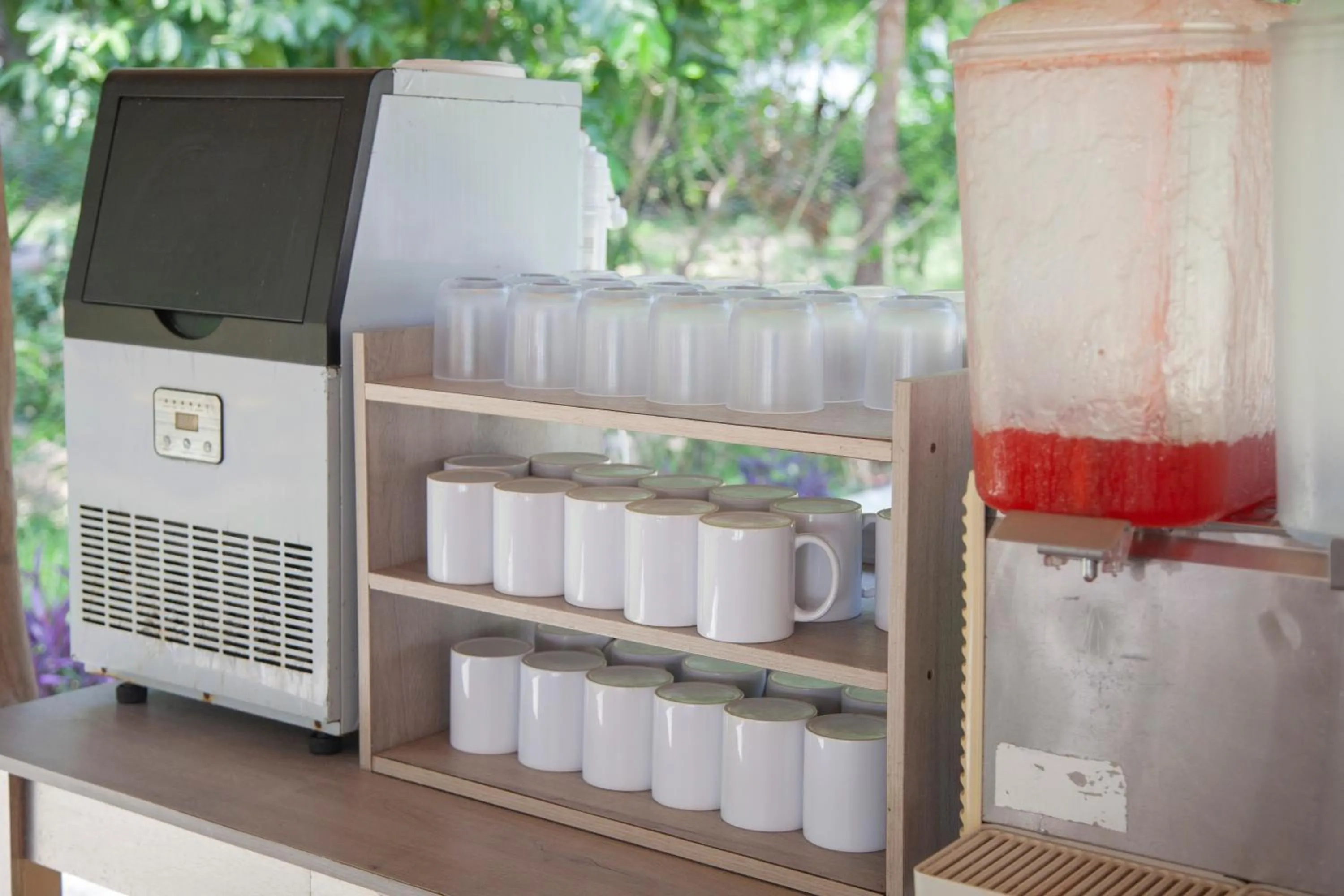 Restaurant/places to eat in HOTEL BIULÚ