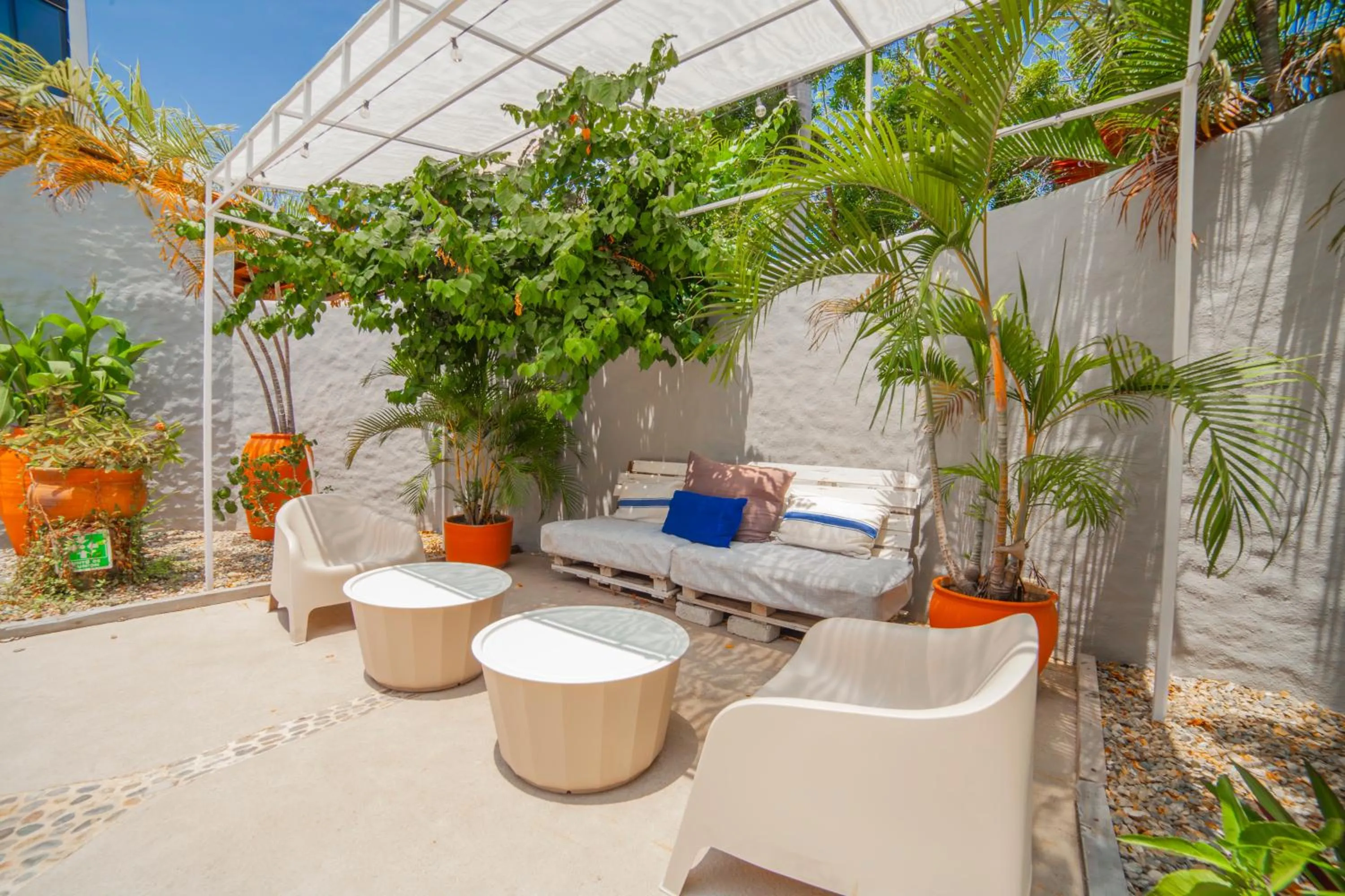 Swimming pool in HOTEL BIULÚ