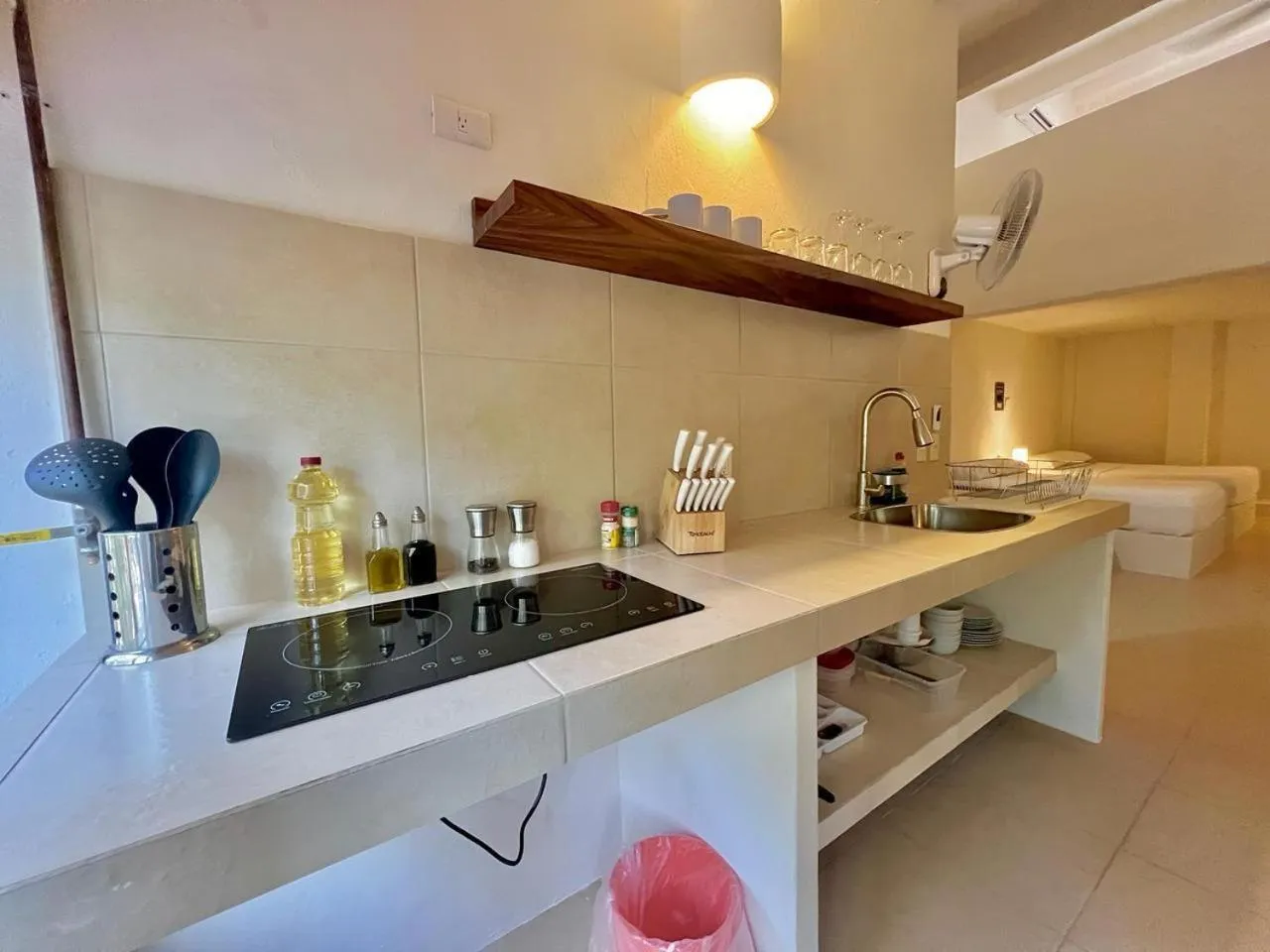 Kitchen or kitchenette in HOTEL BIULÚ