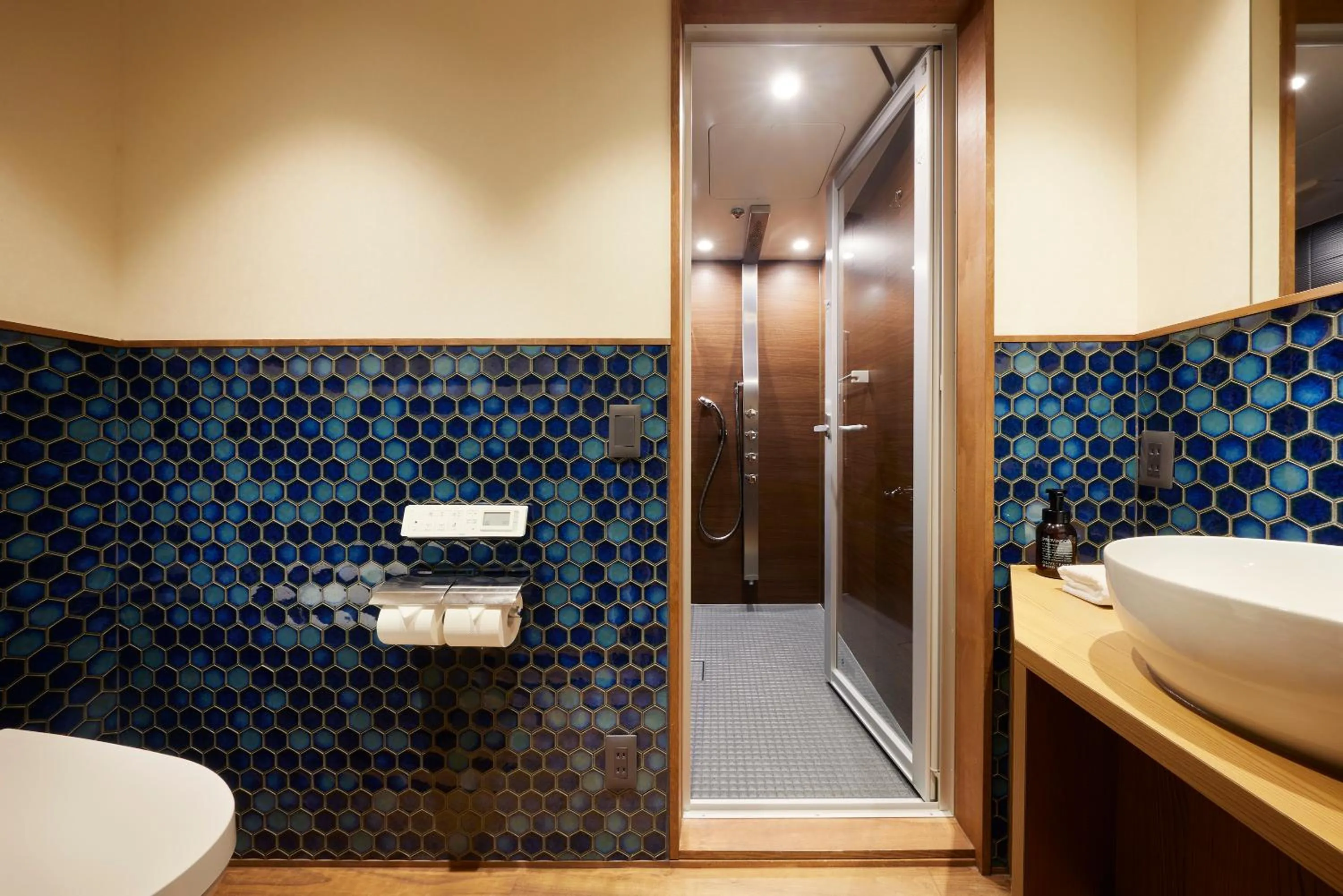 Bathroom in Minn Nijo-jo