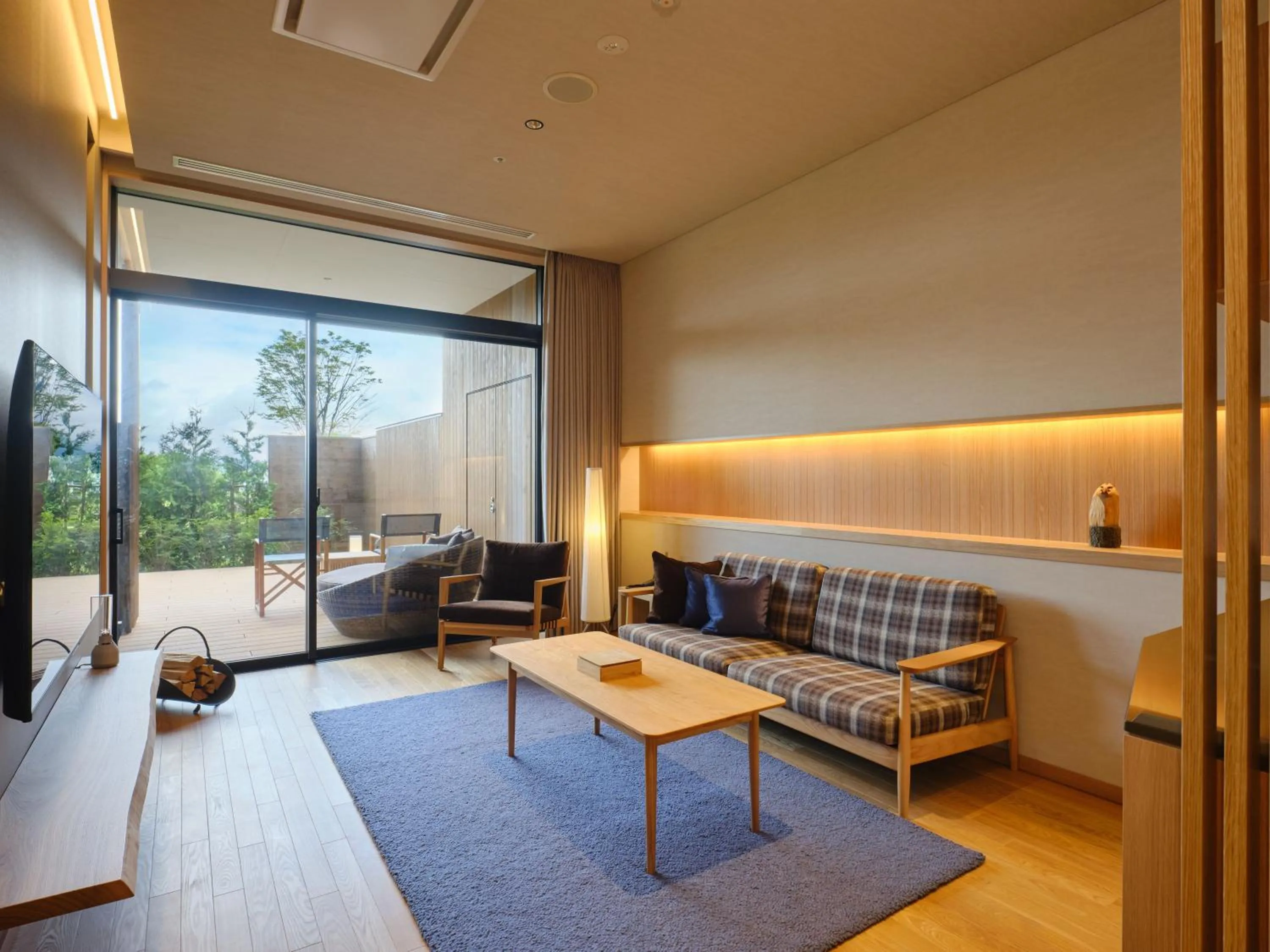 Photo of the whole room in Lake Toya Tsuruga Resort HIKARINOUTA