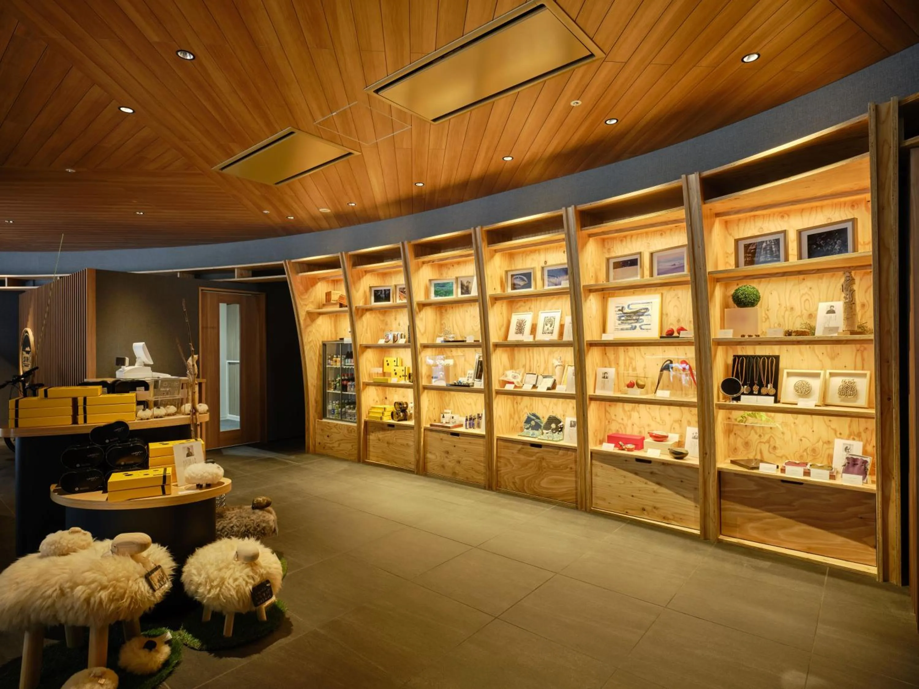 Shopping Area in Lake Toya Tsuruga Resort HIKARINOUTA