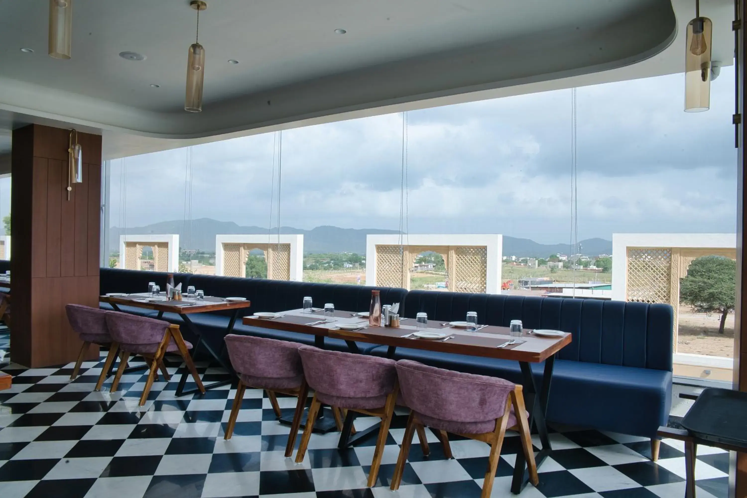 Restaurant/places to eat in Sterling Pushkar Restaurant/places to eat in Sterling Pushkar