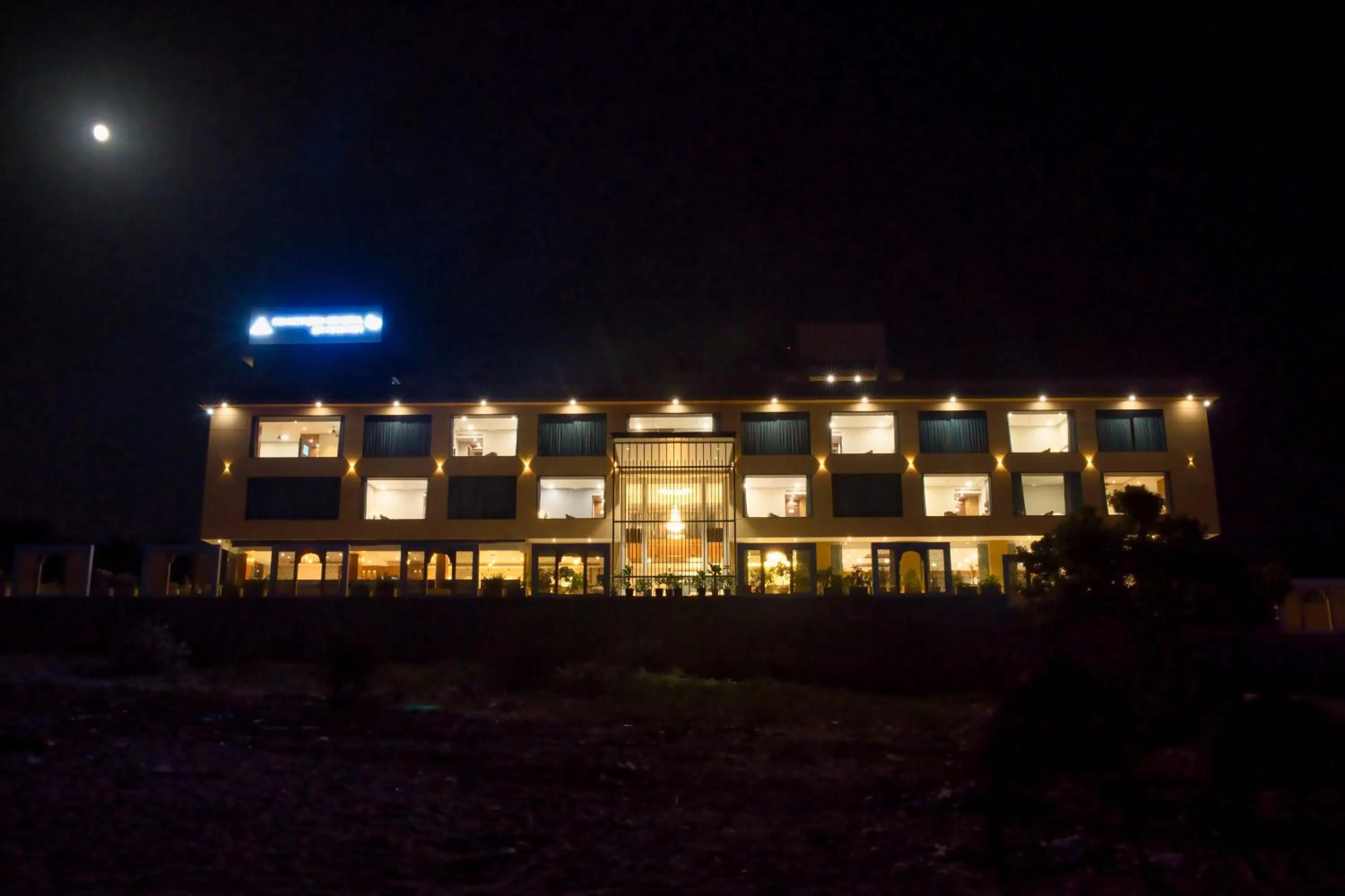 Facade/entrance in Sterling Pushkar