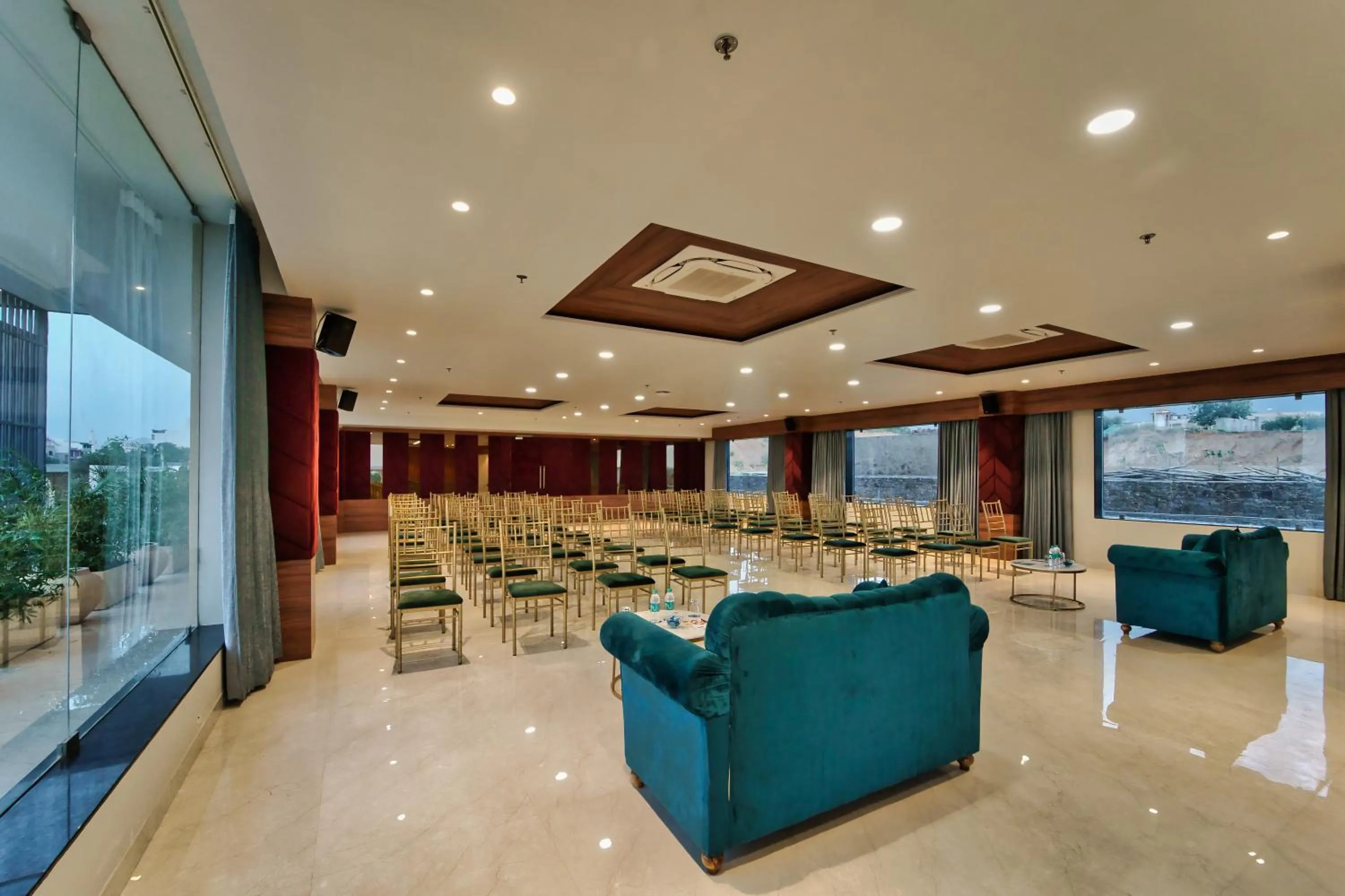 Banquet/Function facilities in Sterling Pushkar