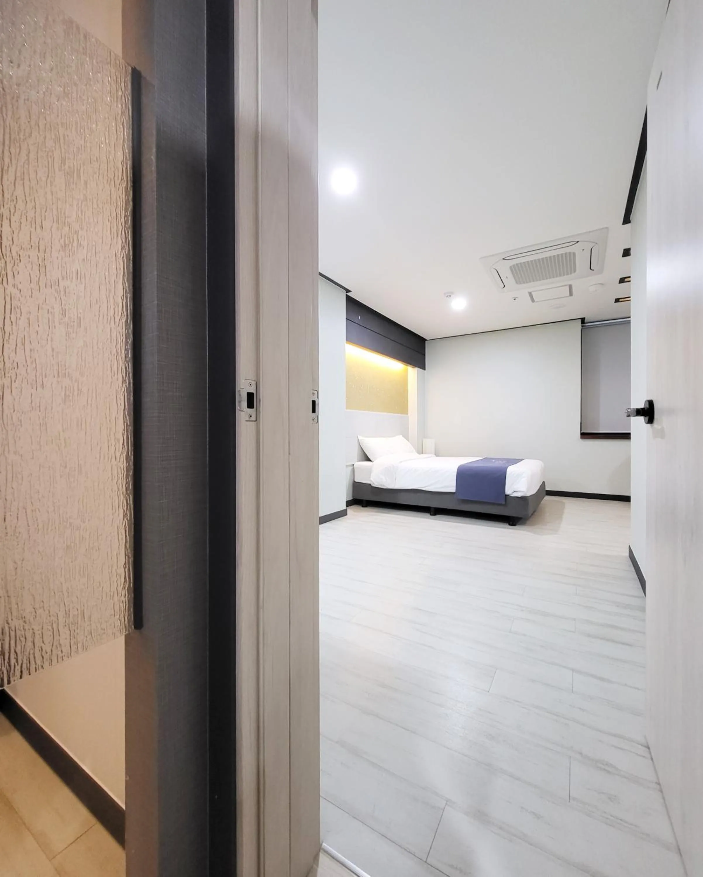 Bed in Hotel Gongjicheon