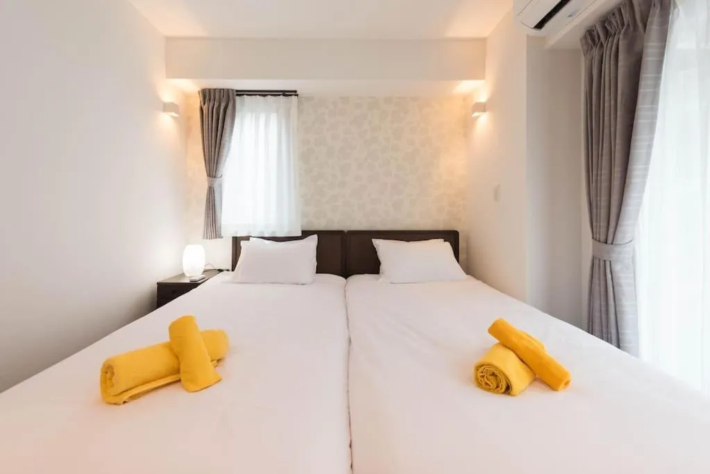 Bed in Serorin Light Hotel Tokyo