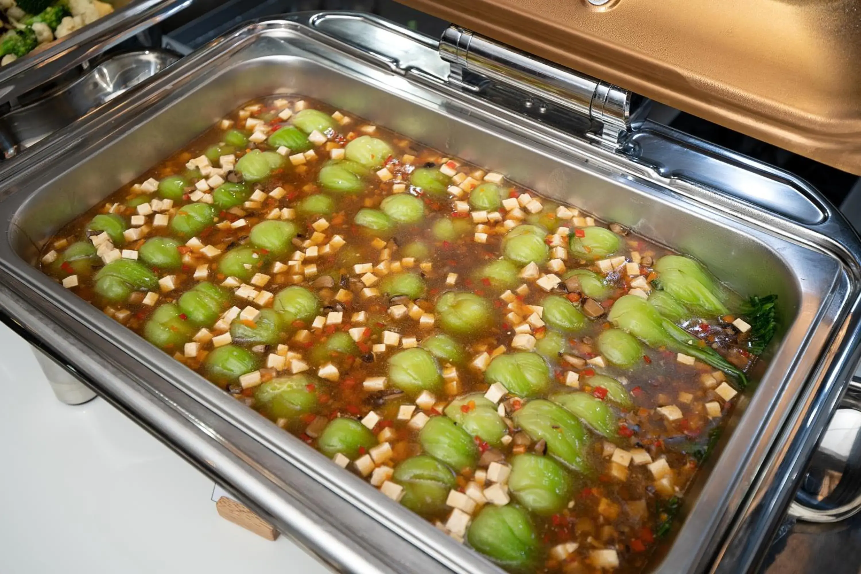 Food and drinks in Crystal Srivaree Suvarnabhumi Hotel Food and drinks in Crystal Srivaree Suvarnabhumi Hotel