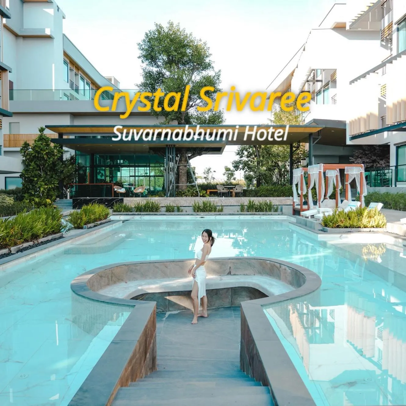 Property building in Crystal Srivaree Suvarnabhumi Hotel