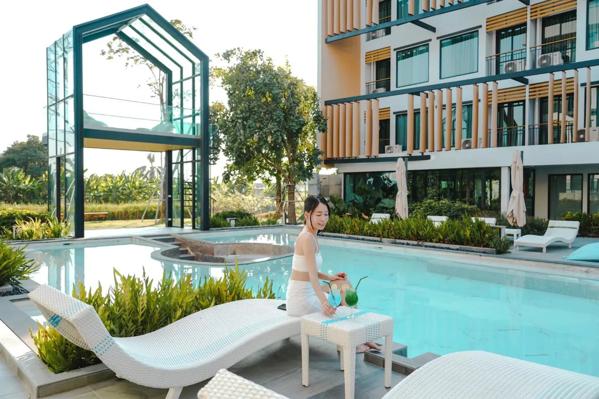 Swimming pool in Crystal Srivaree Suvarnabhumi Hotel Swimming pool in Crystal Srivaree Suvarnabhumi Hotel