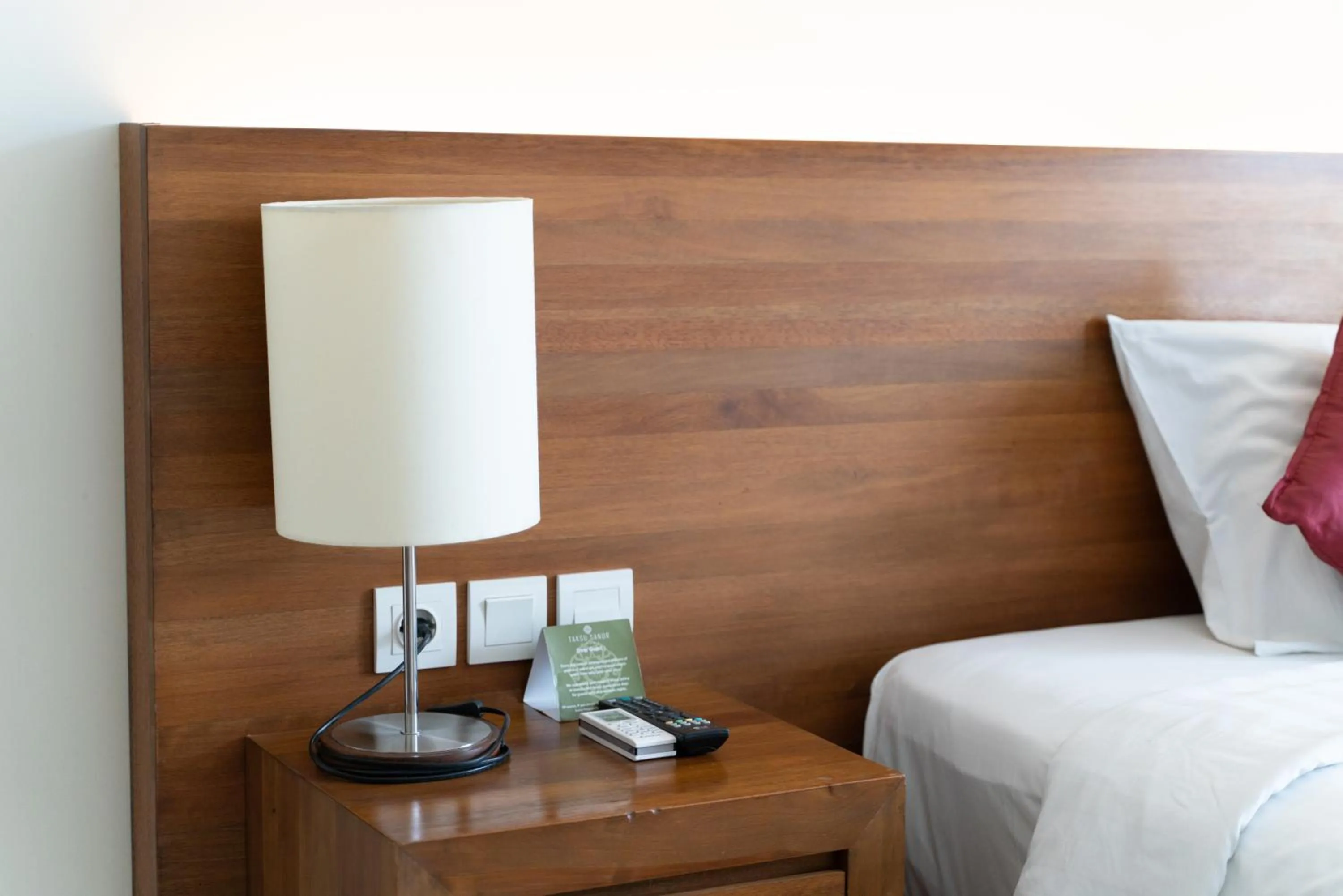 Bed in Duaraloka Sanur