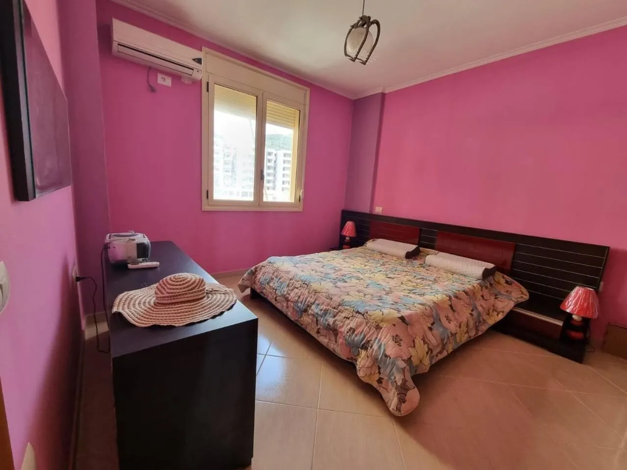 Lungomare Daily Sleeps 2 Beachfront
