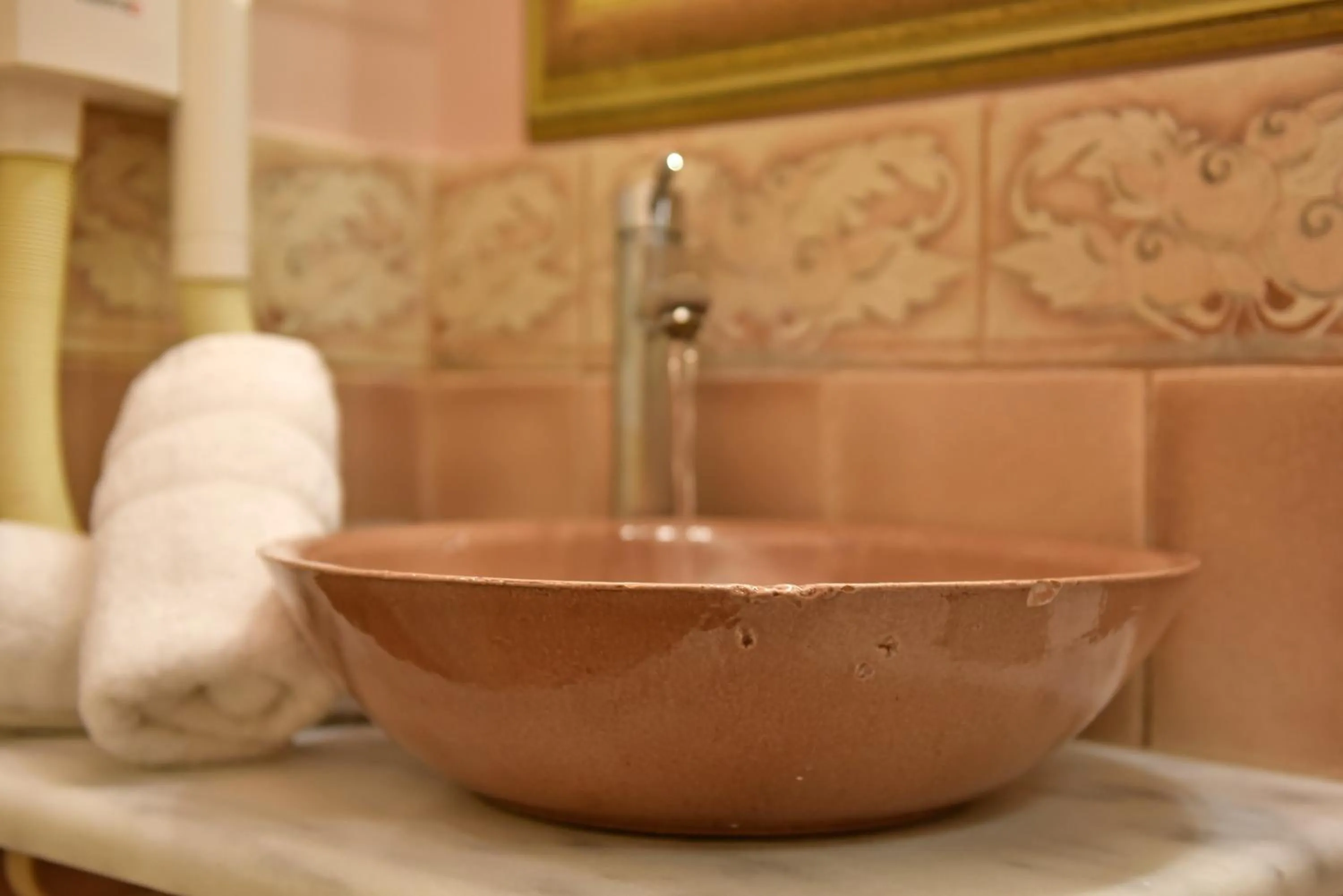 Bathroom in Angelica Traditional Boutique Hotel