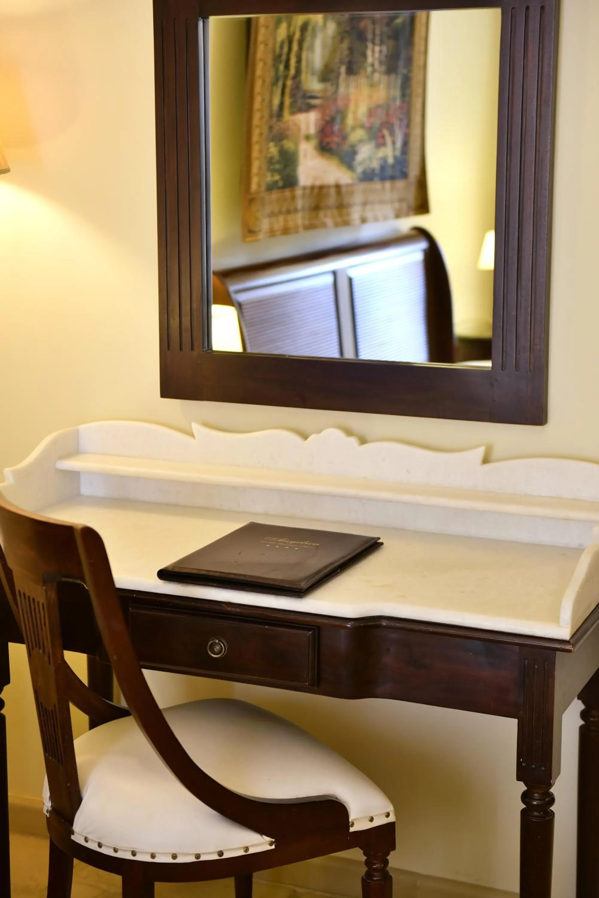 hair dresser in Angelica Traditional Boutique Hotel