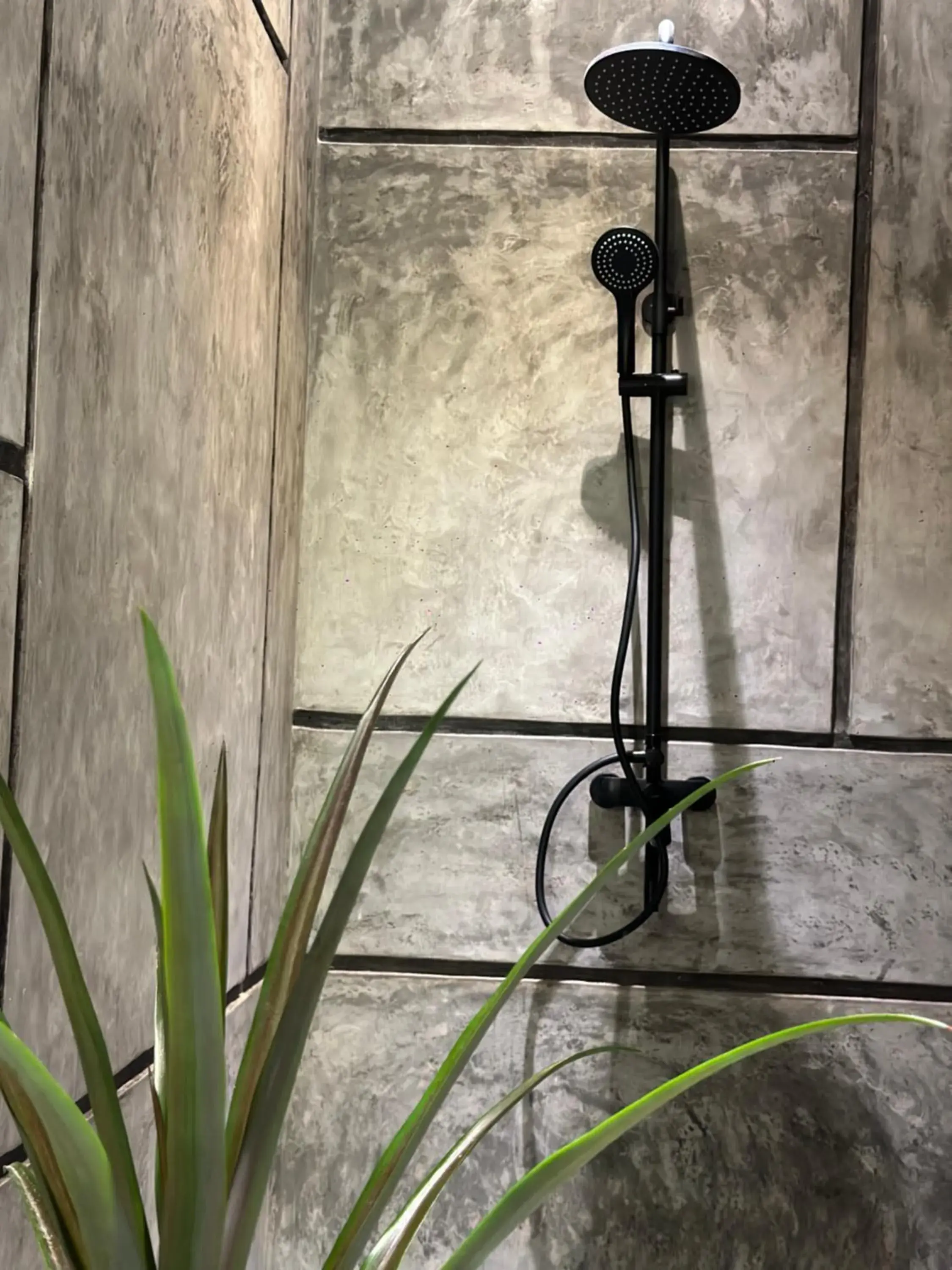 Shower in Ami Mirissa Shower in Ami Mirissa