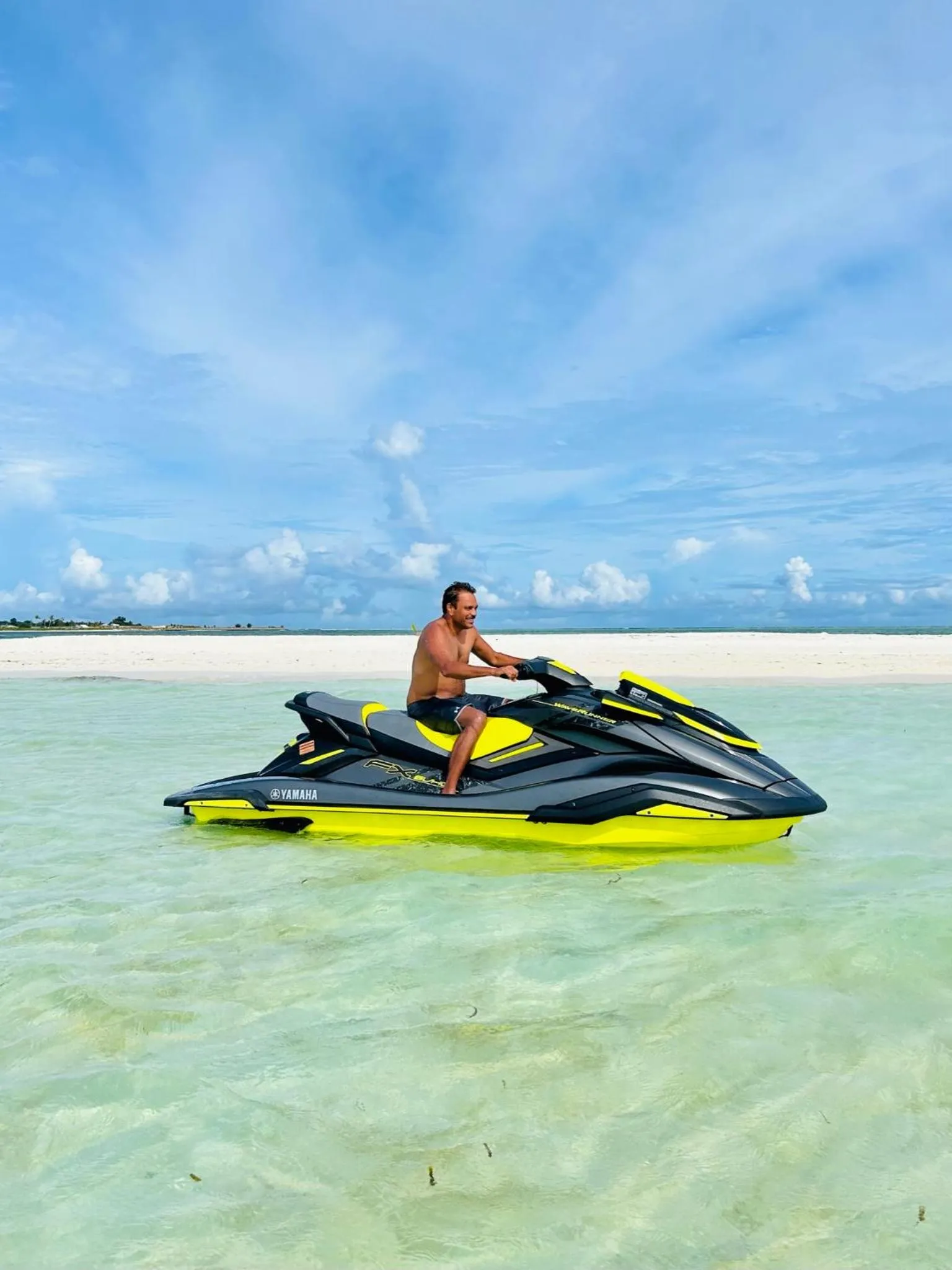 Activities in FUNPLACE BEACH