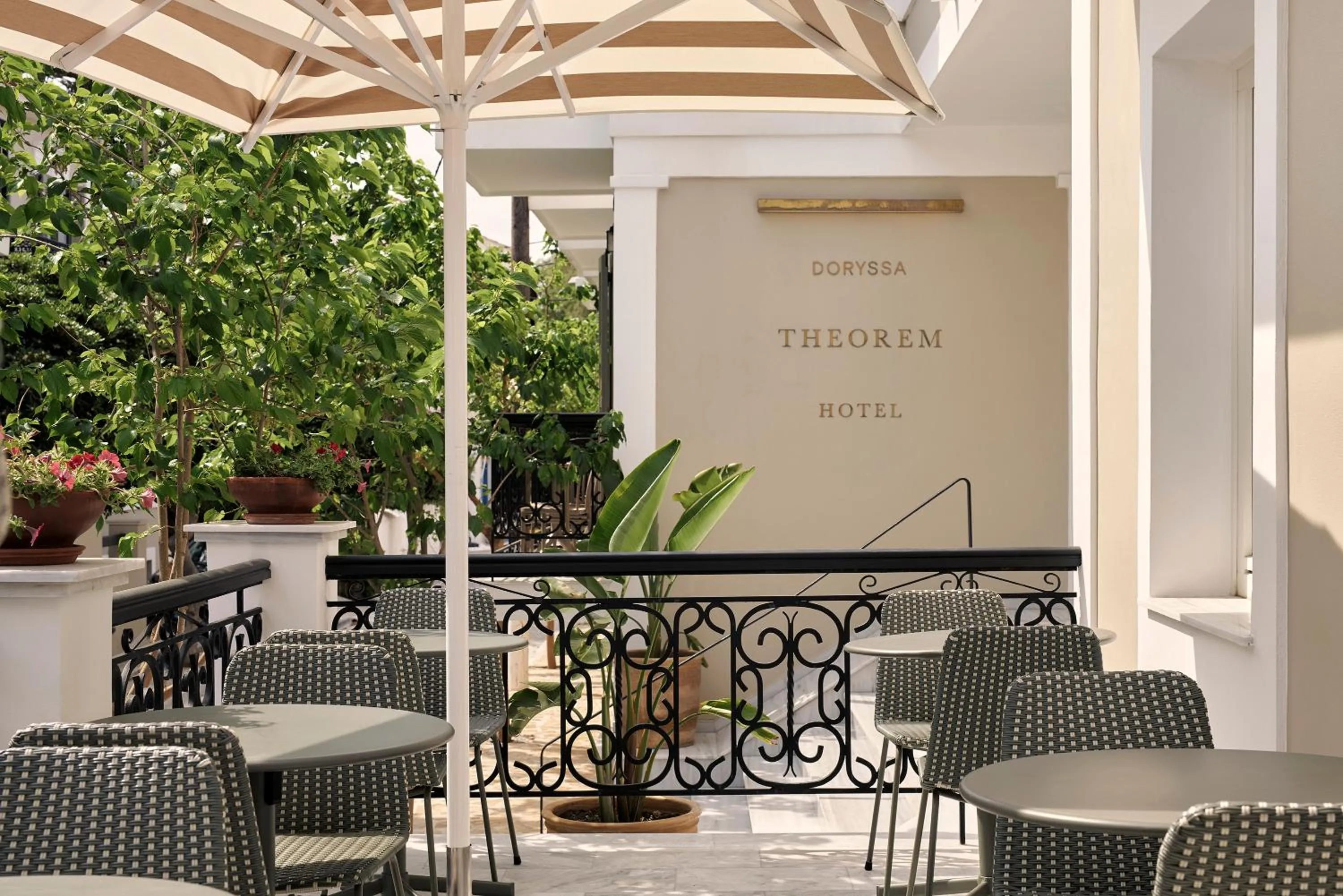 Restaurant/places to eat in Doryssa Theorem Hotel