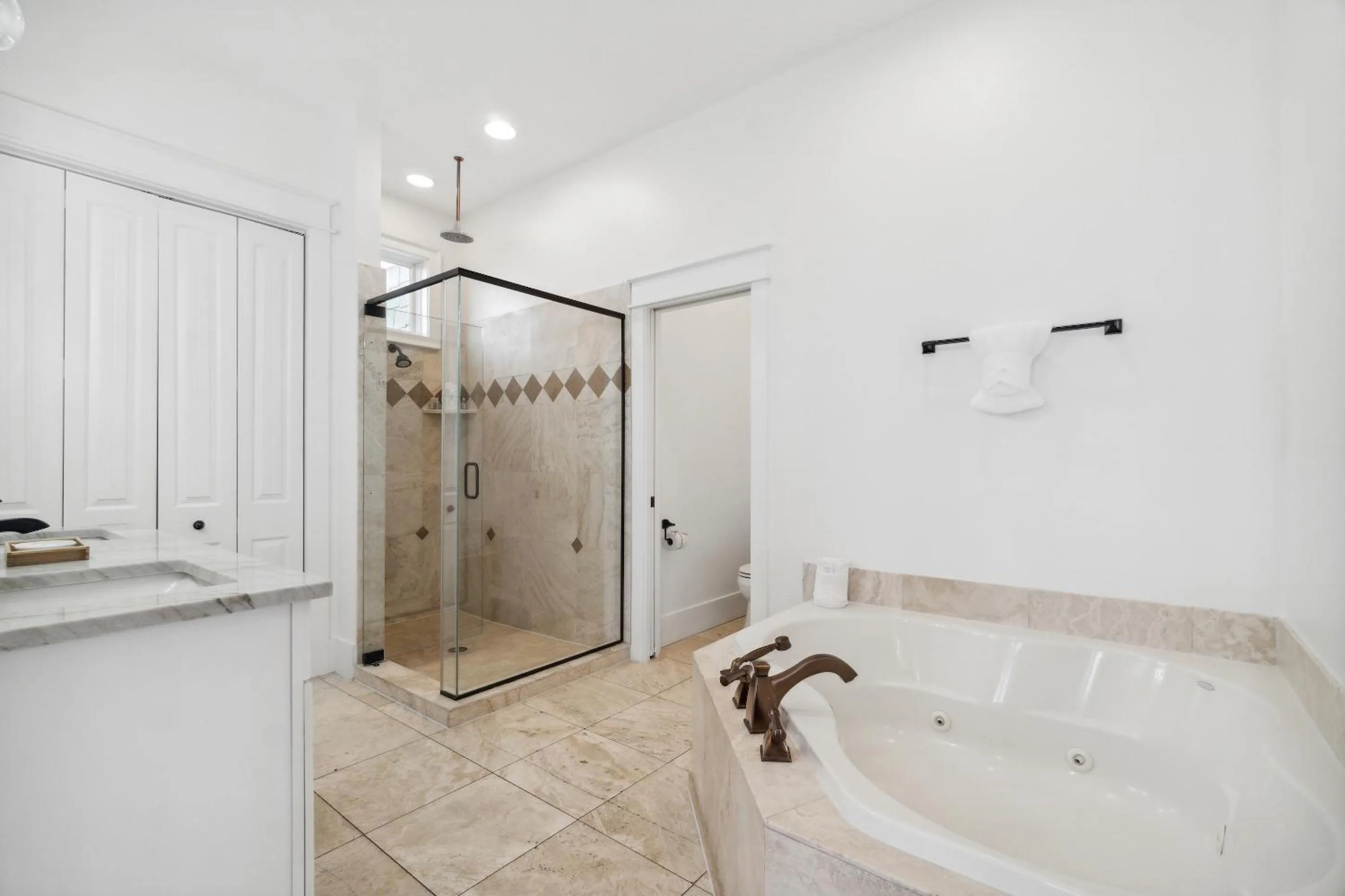 Shower in Destin Beach House - Gulf Star by Panhandle Getaways