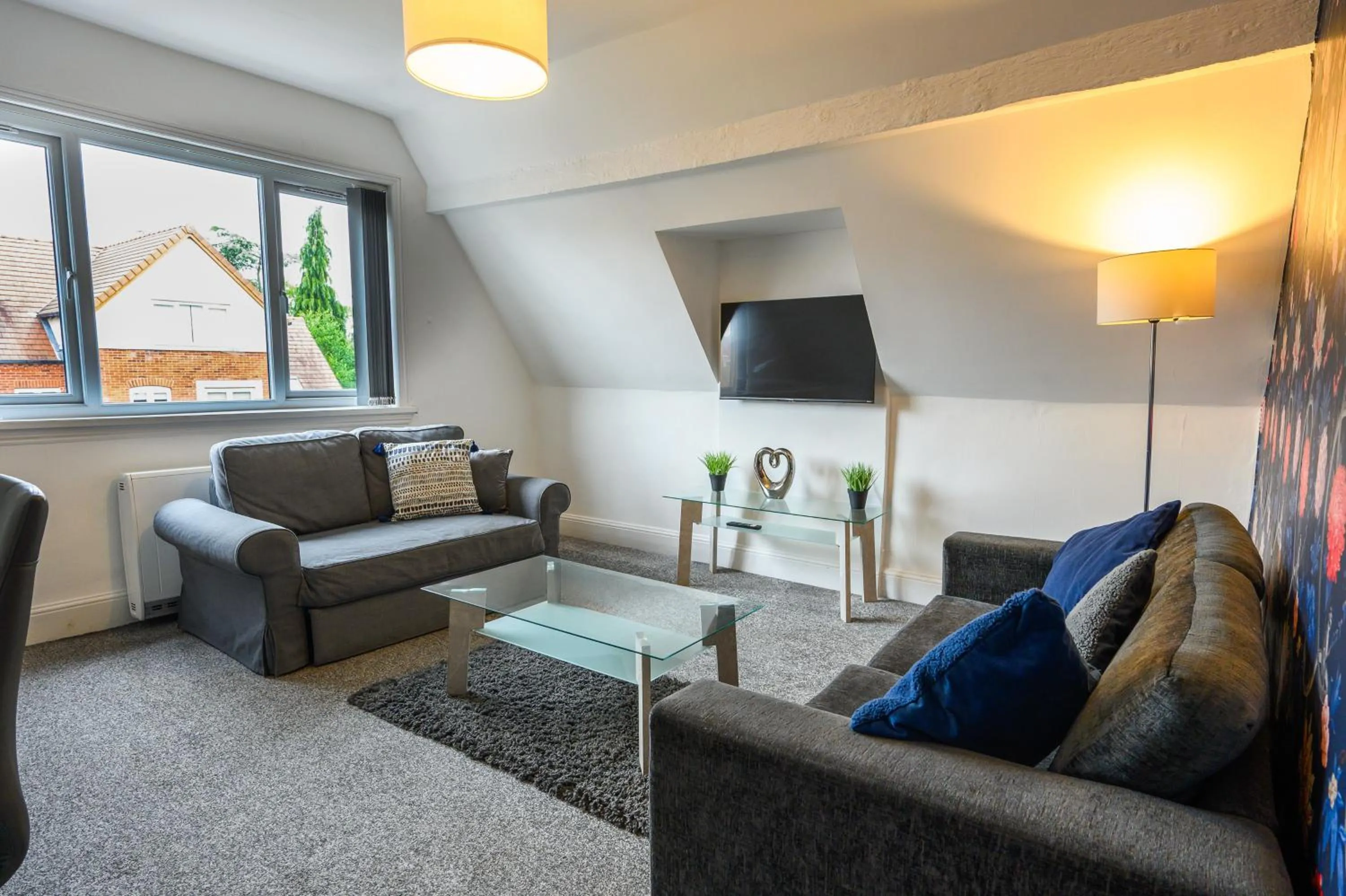 SAPPHIRE Suite Moseley Mews, Birmingham By STAE-Homes