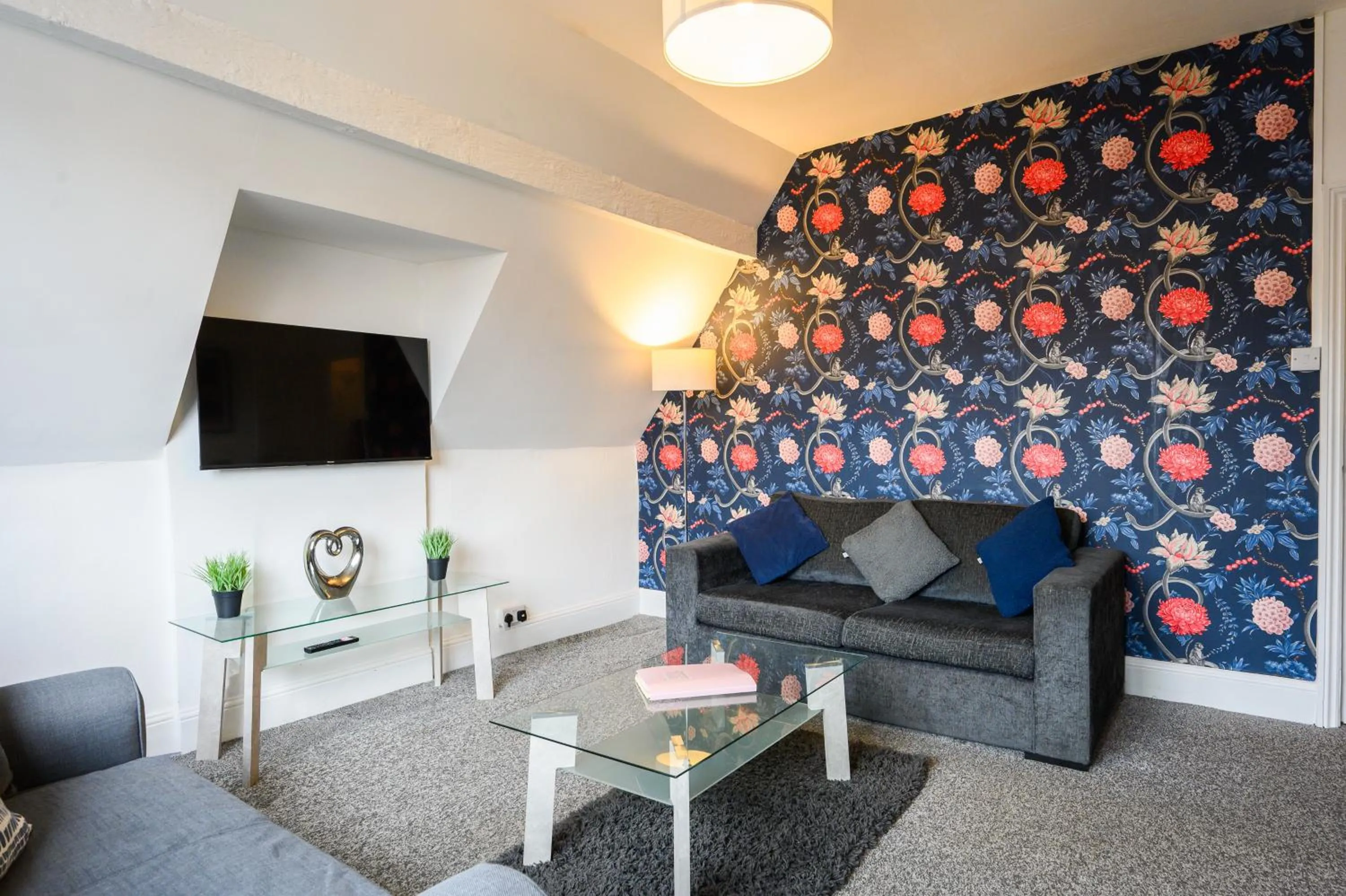 SAPPHIRE Suite Moseley Mews, Birmingham By STAE-Homes