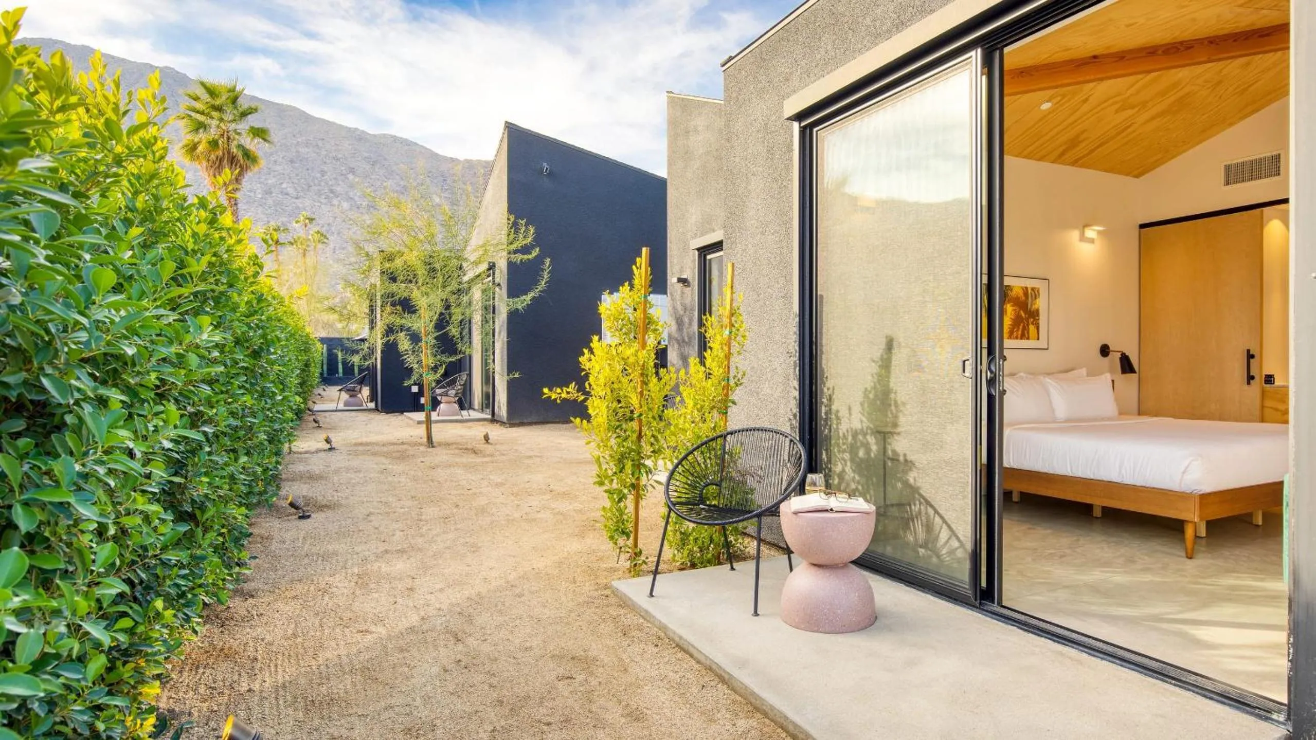 Other, Bed in Blackhaus Suites by AvantStay Modern Comfort in Downtown Palm Springs