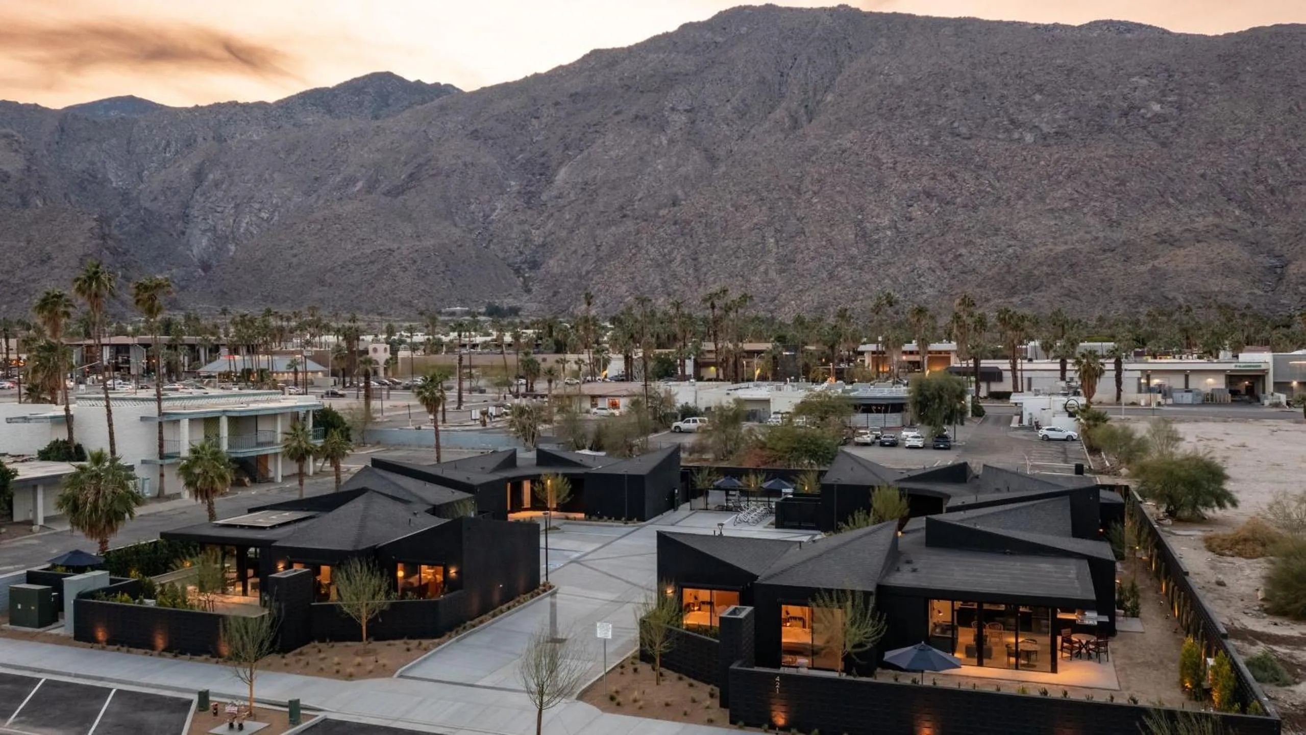 Other in Blackhaus Suites by AvantStay Modern Comfort in Downtown Palm Springs