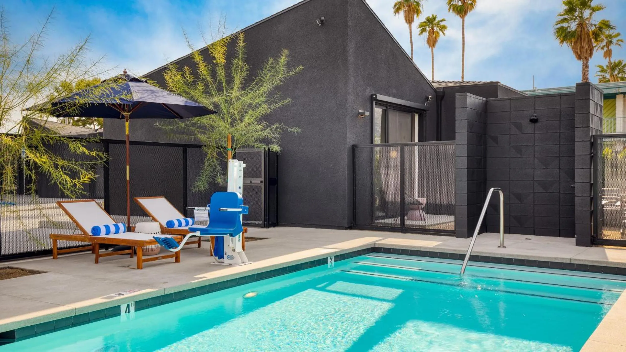 Other in Blackhaus Suites by AvantStay Modern Comfort in Downtown Palm Springs