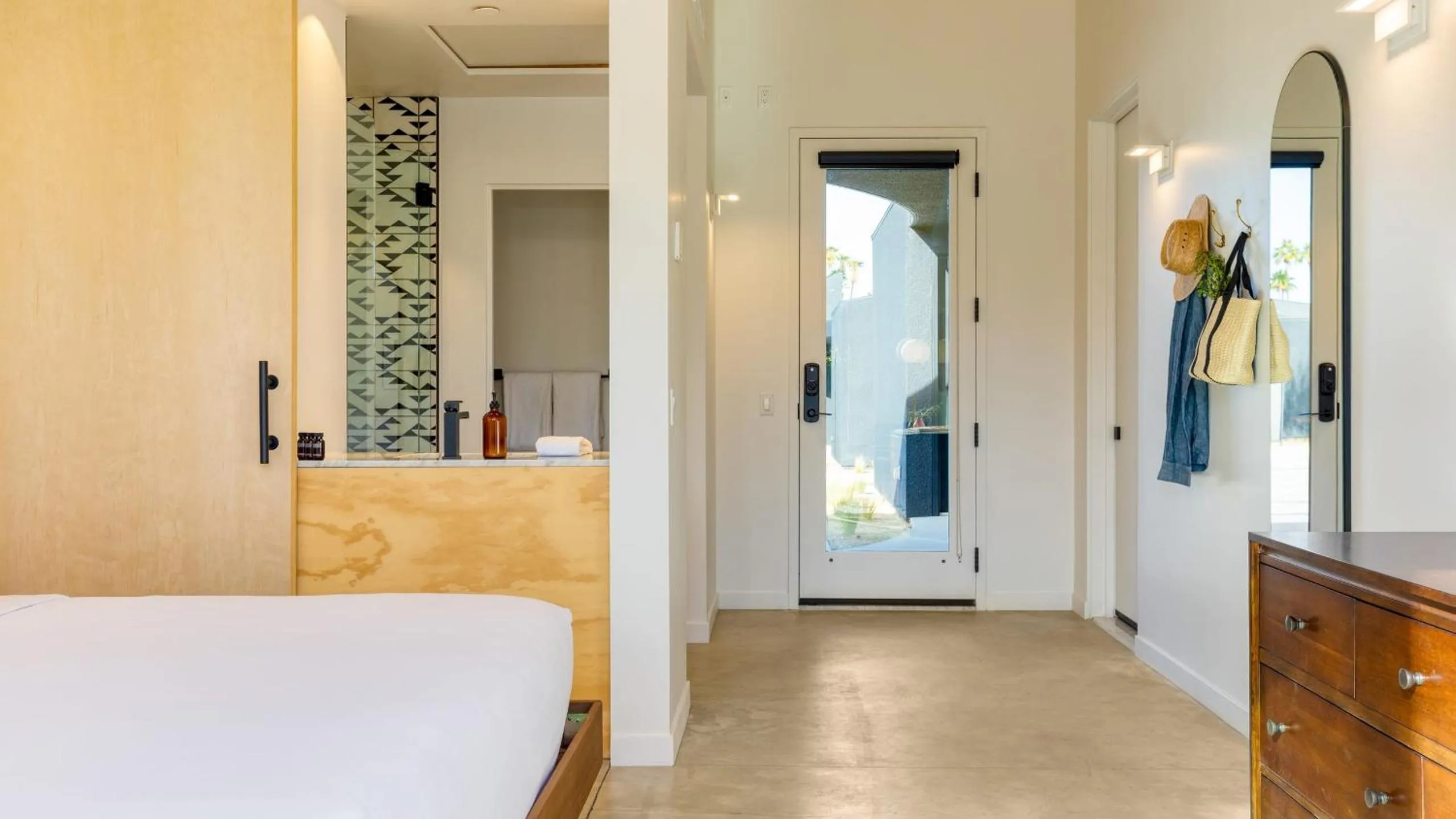 Other, Bed in Blackhaus Suites by AvantStay Modern Comfort in Downtown Palm Springs
