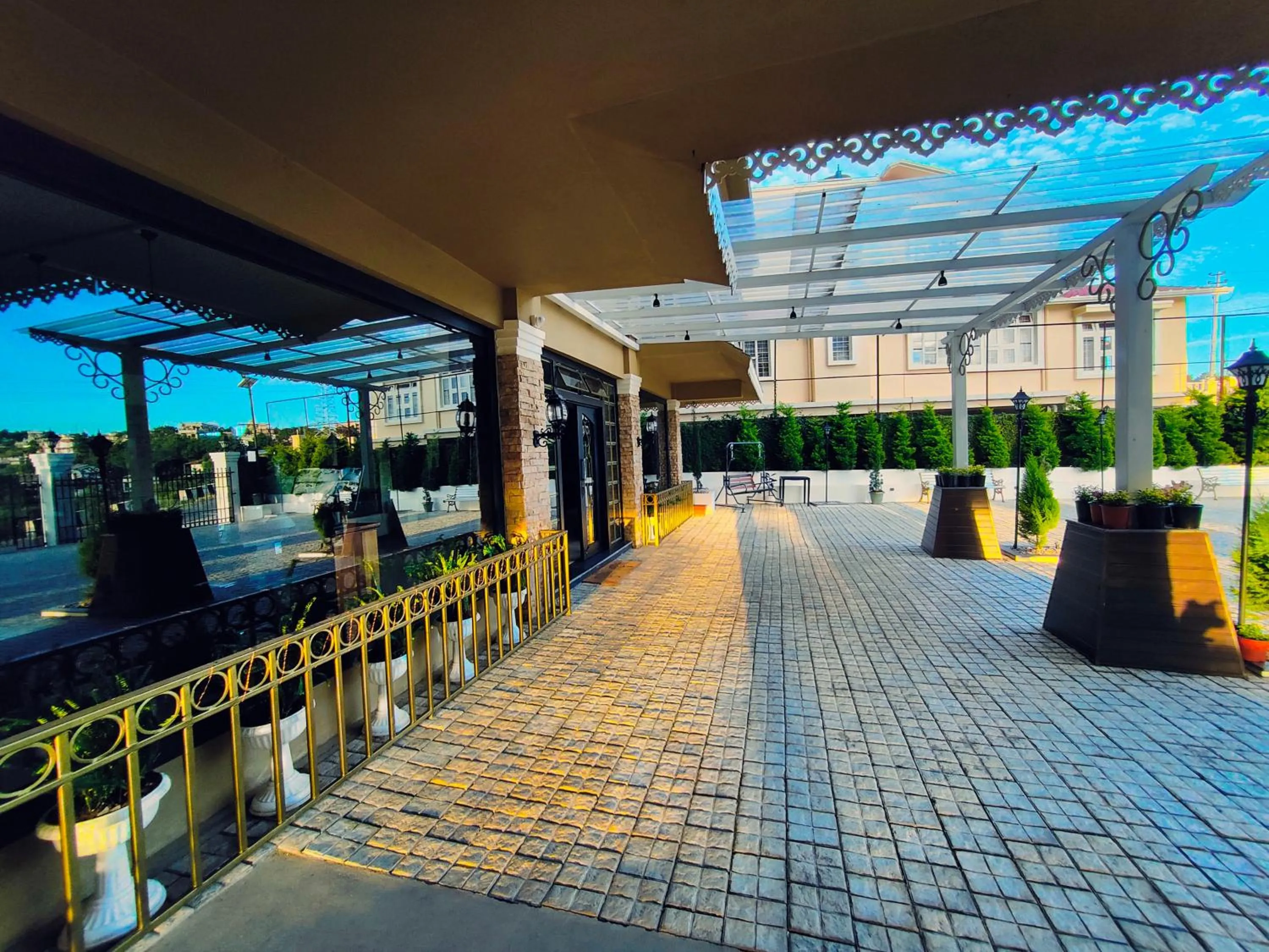 Property building in Hotel Acropolis