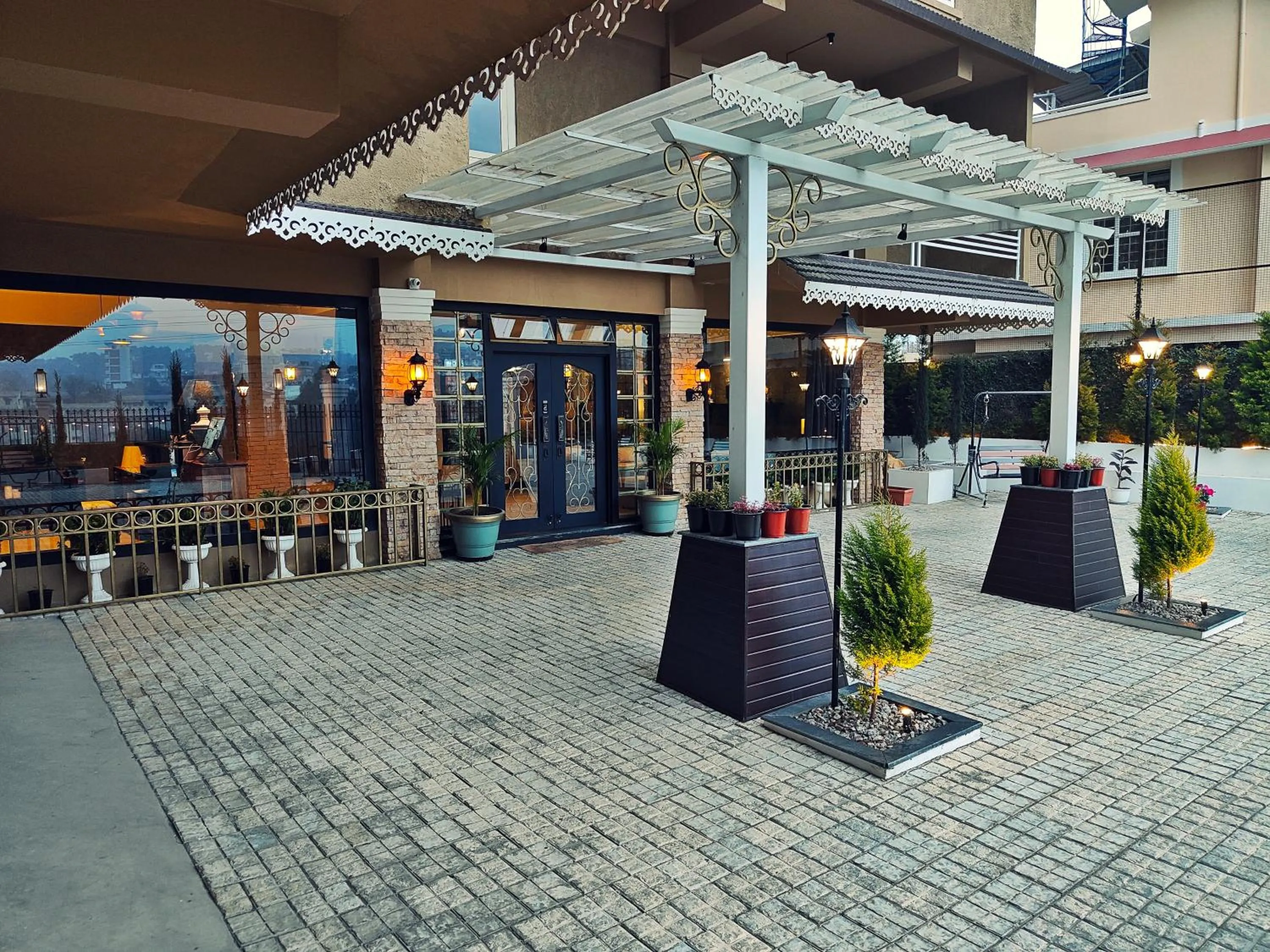 Property building in Hotel Acropolis