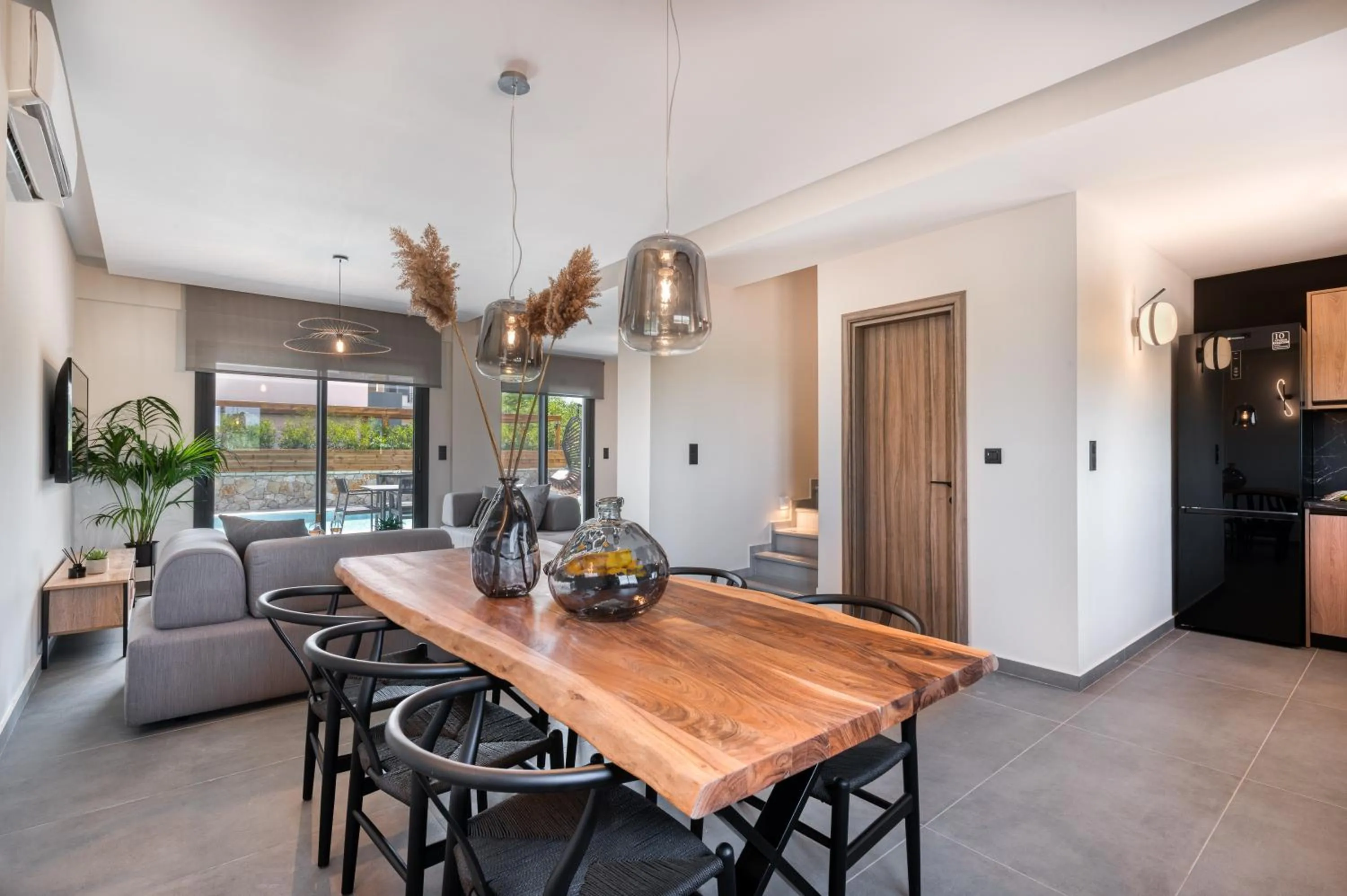 Kitchen or kitchenette in Sezian Boutique Homes and Villas