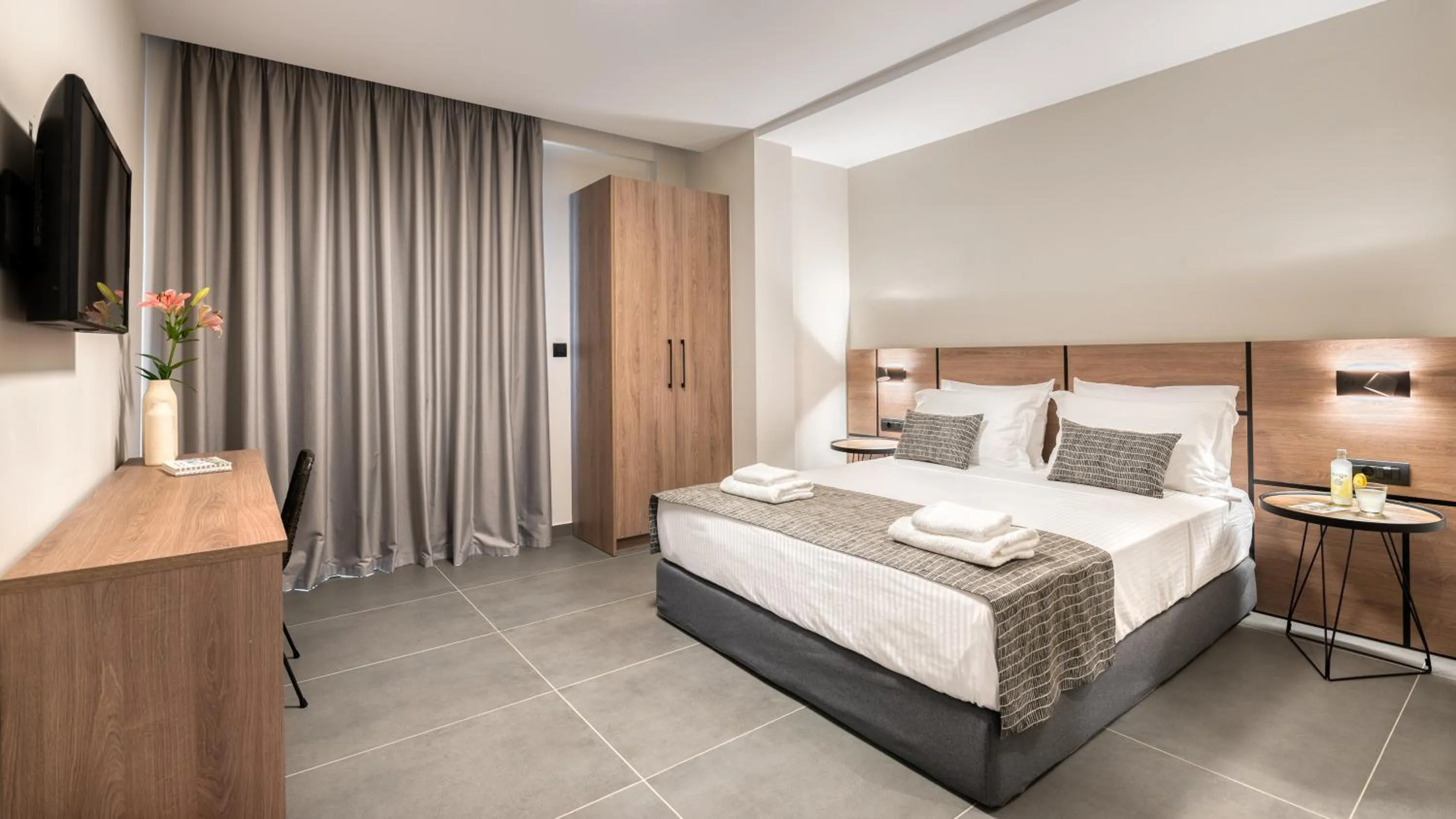 Bedroom, Bed in Sezian Boutique Homes and Villas