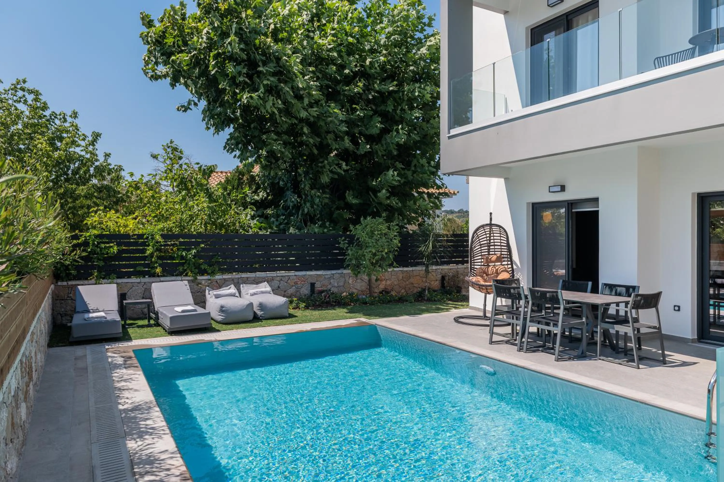 Swimming pool in Sezian Boutique Homes and Villas